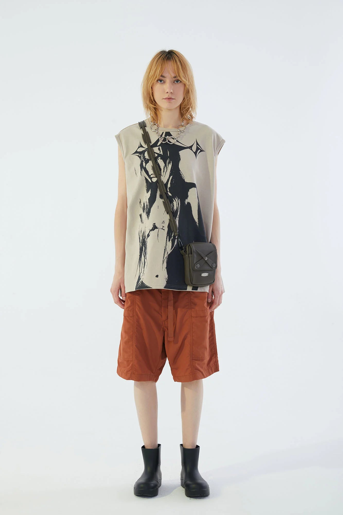 ERROR CODE ROBT Portrait Graphic Mesh Lining Sleeveless Tee