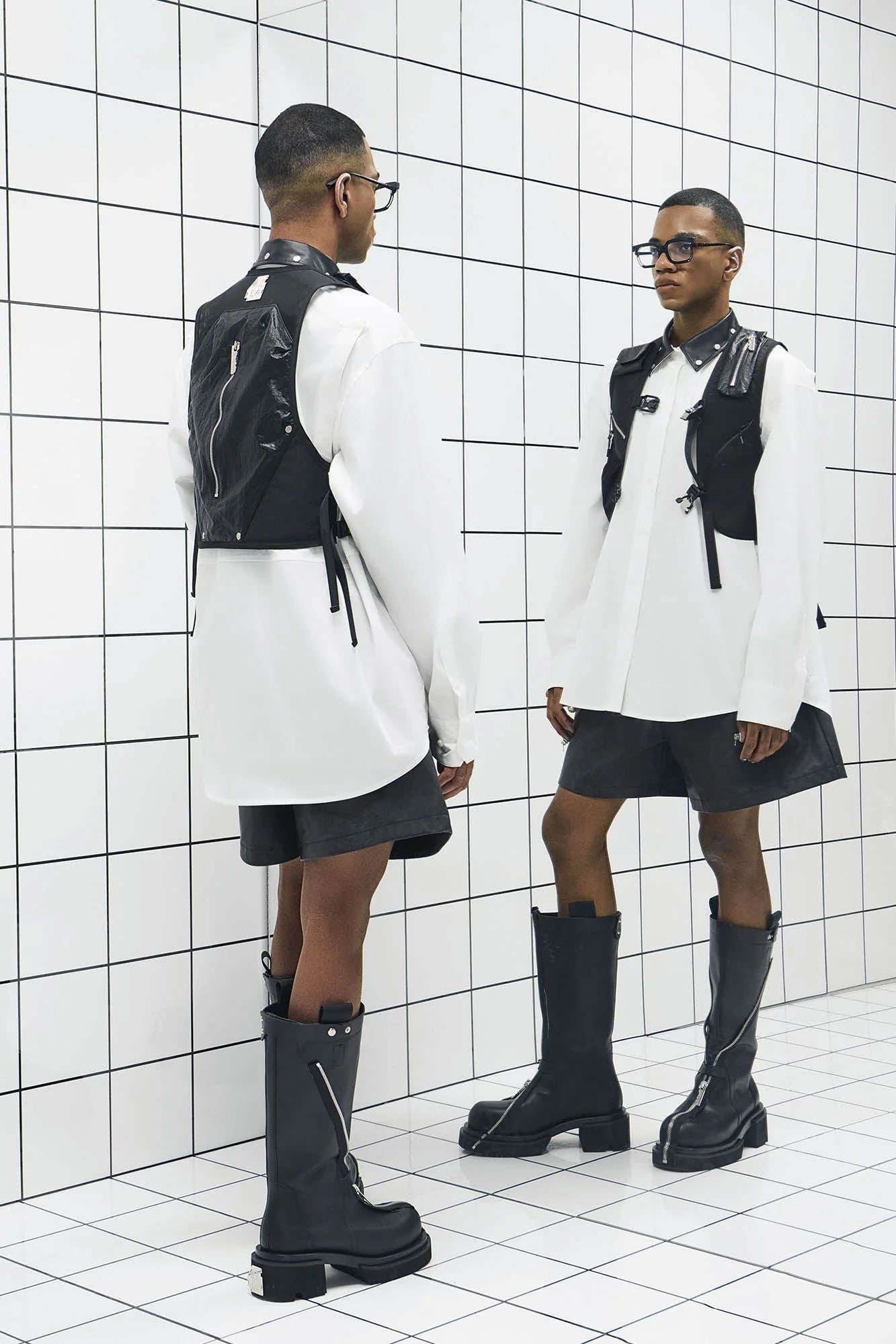 455EMBLE Faux Leather Collar Snap-Fastener Shirt