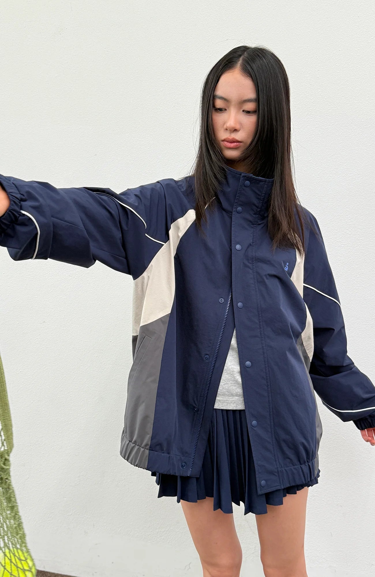 ROARINGWILD A ARCH Embroidered Graphic Raglan Jacket