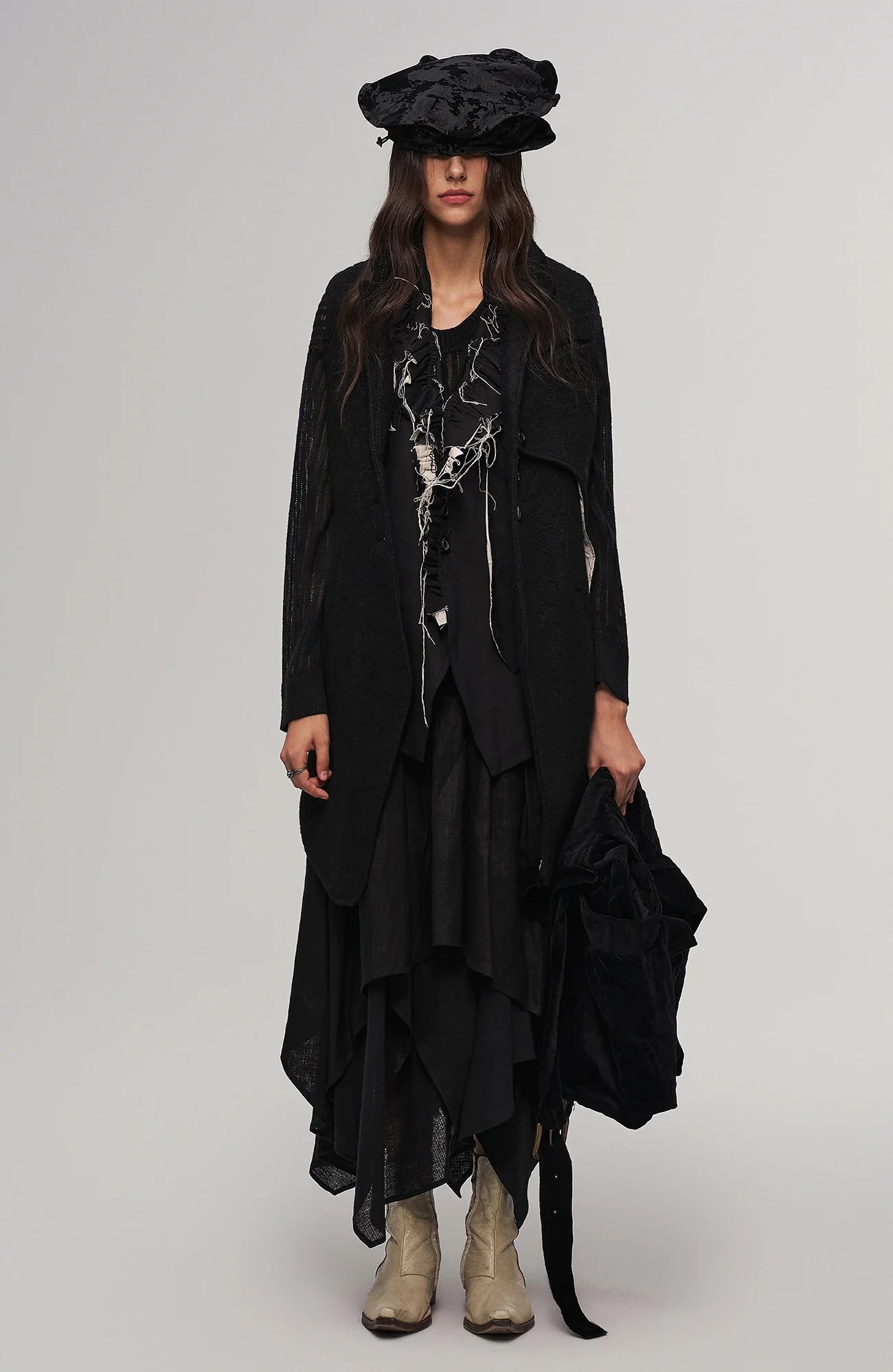 ILNya Nieternite Nifutur Velvet Oversized Crinkled Messenger Bag