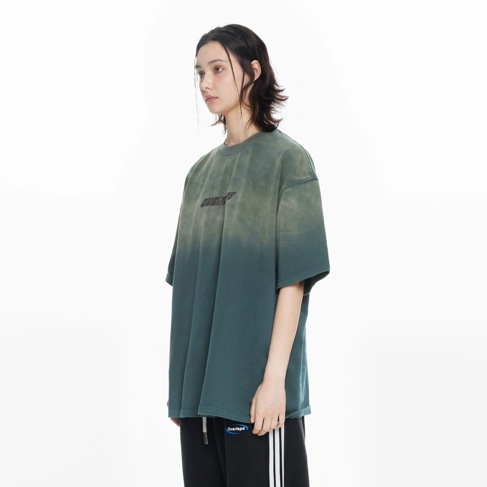 OVERLAPS Gradient Washed Oversized LOGO T-Shirt