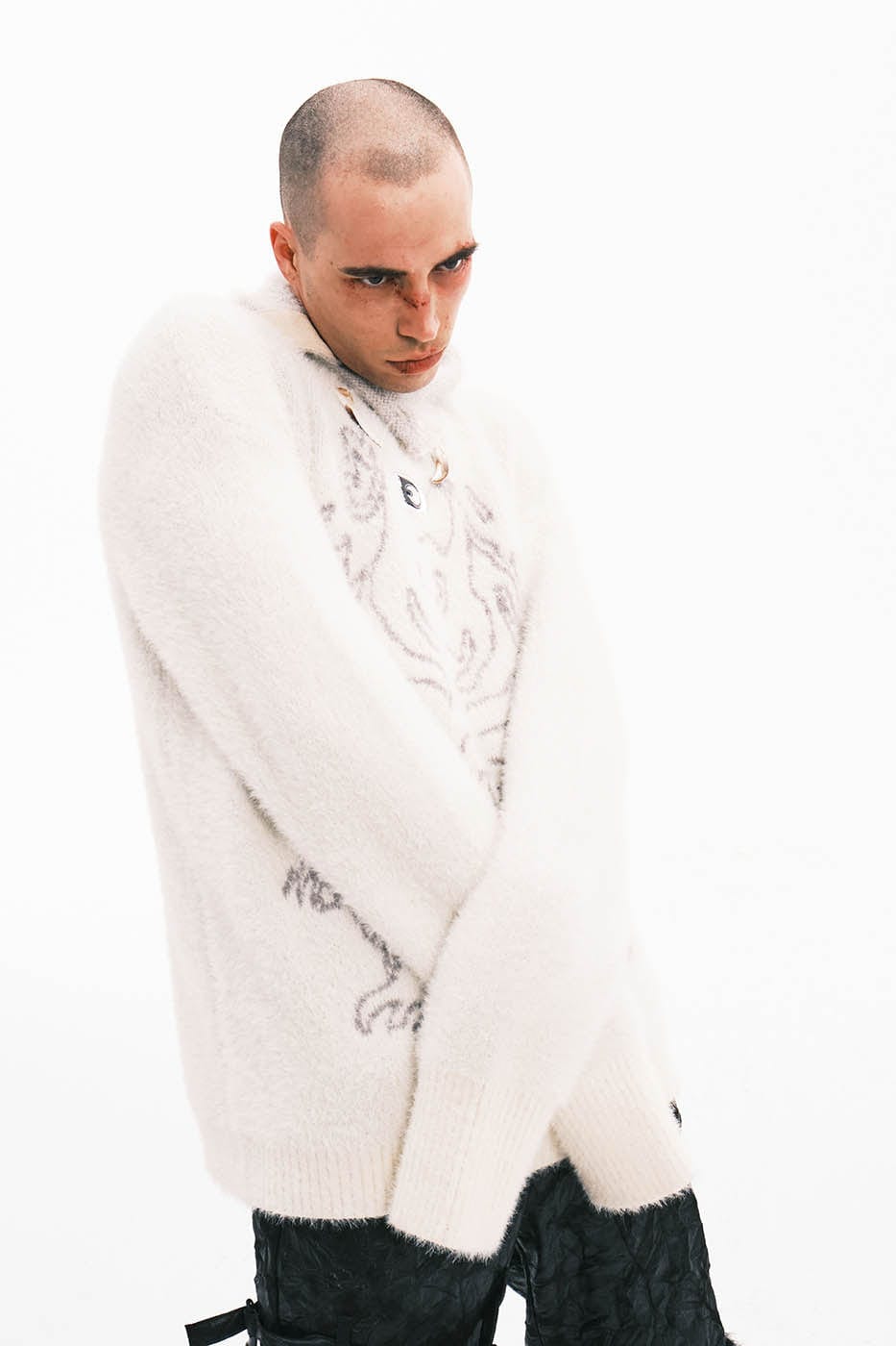 EMBRYO Devil Mohair Bone Turtleneck Sweater