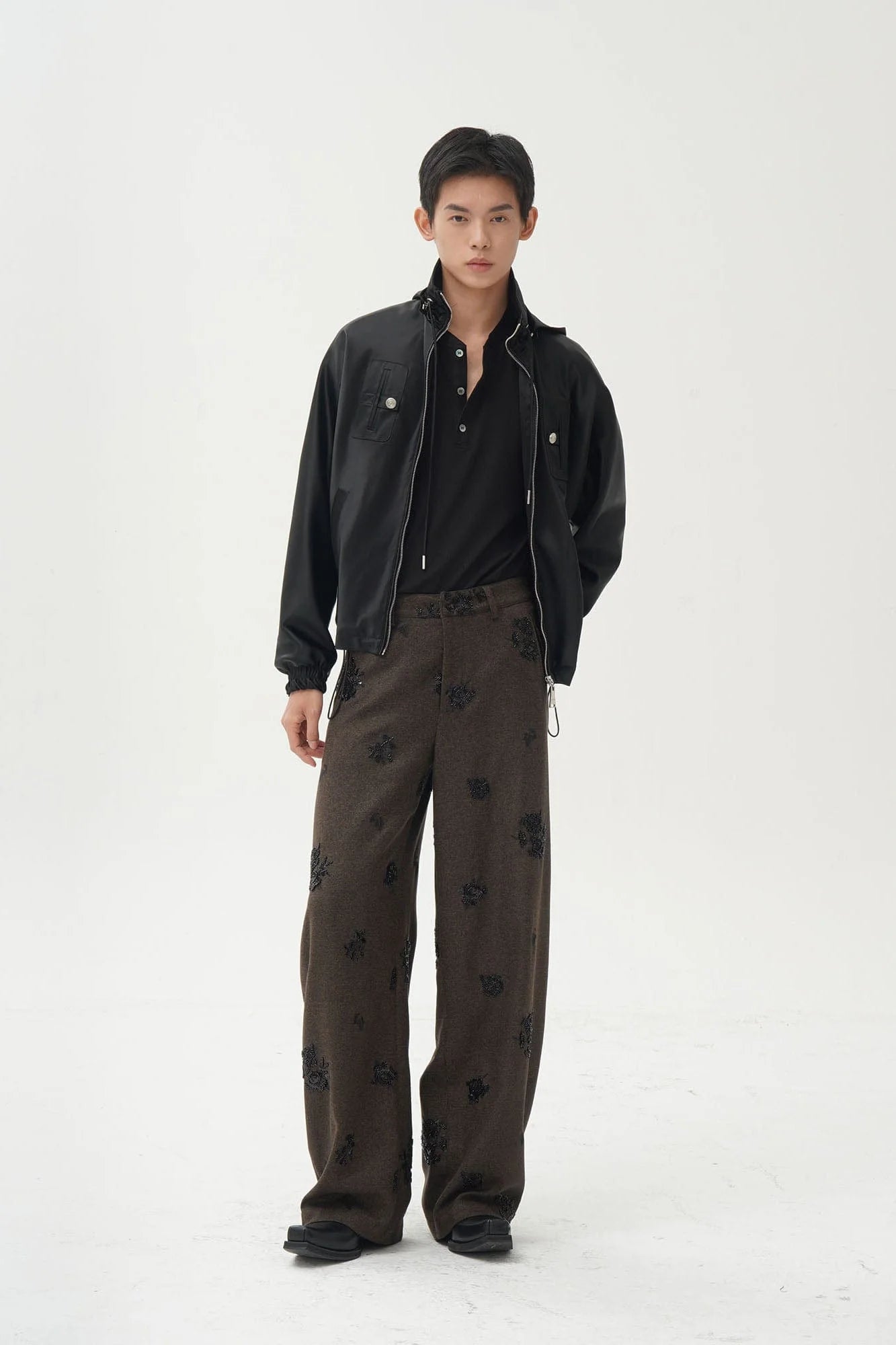 ORAL UTOPIA Embellished Sequin Embroidery Curved Pants
