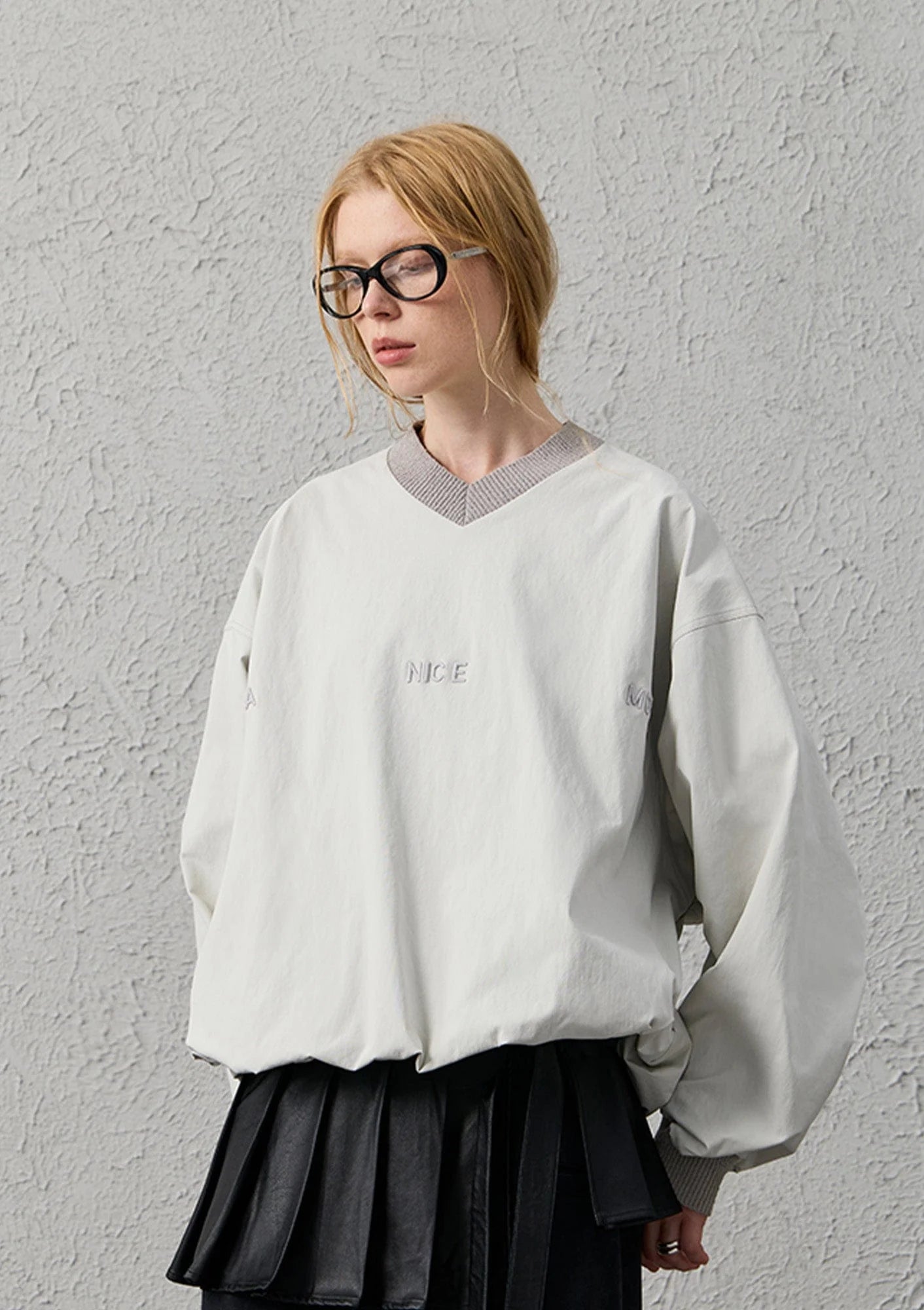 ORGANIC EMOTION Water-Repellent LOGO Embroidered Drawstring Sweatshirt