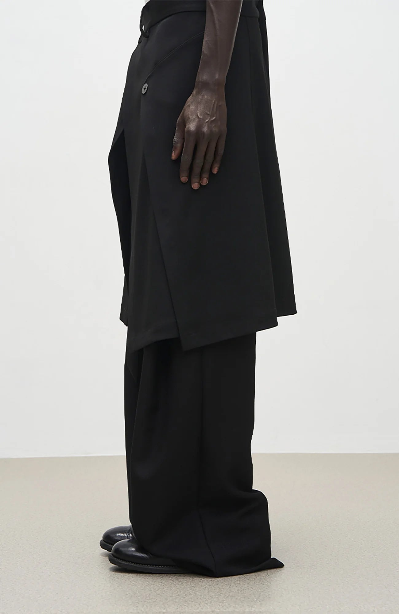 7440 37 1 Side Slit Overlay Skirt