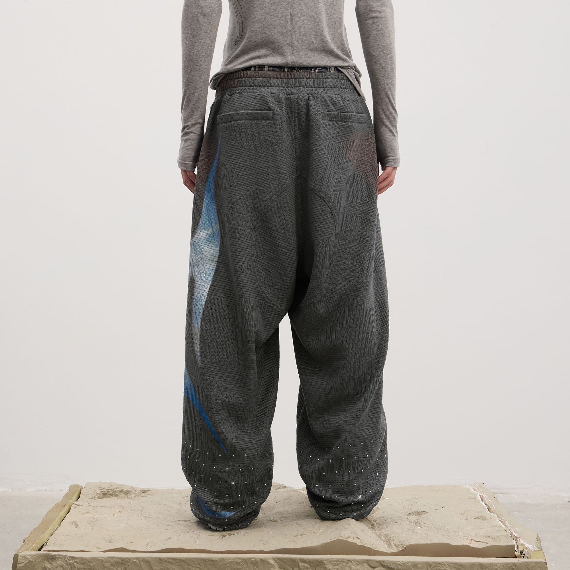DND4DES Virgin Mary Graphic Rhinestone Sweatpants