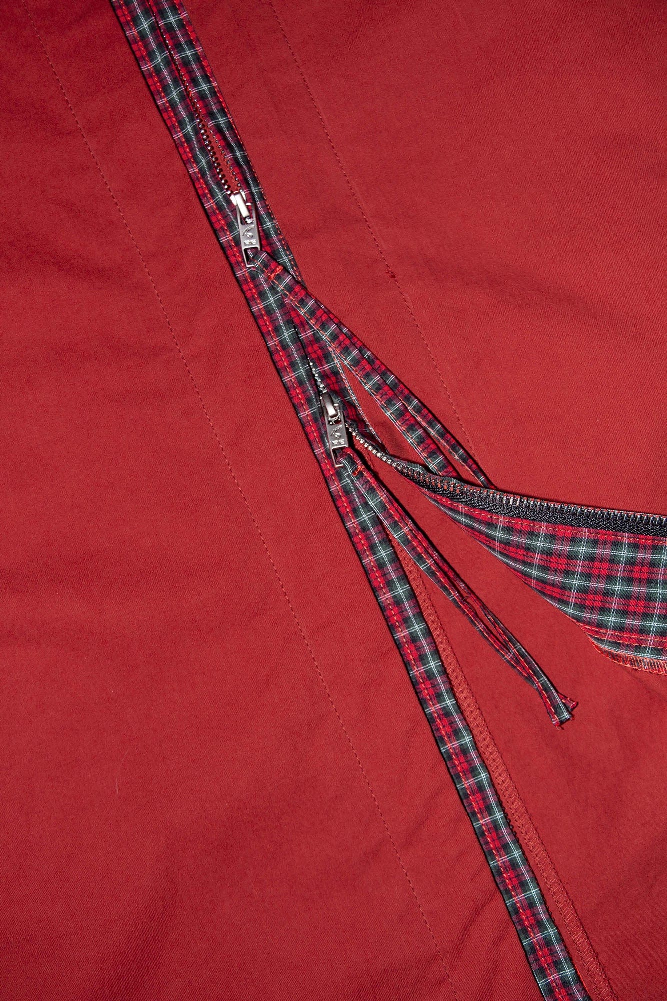 RELABEL Detachable Hood Beaded Ruched Shirt Red