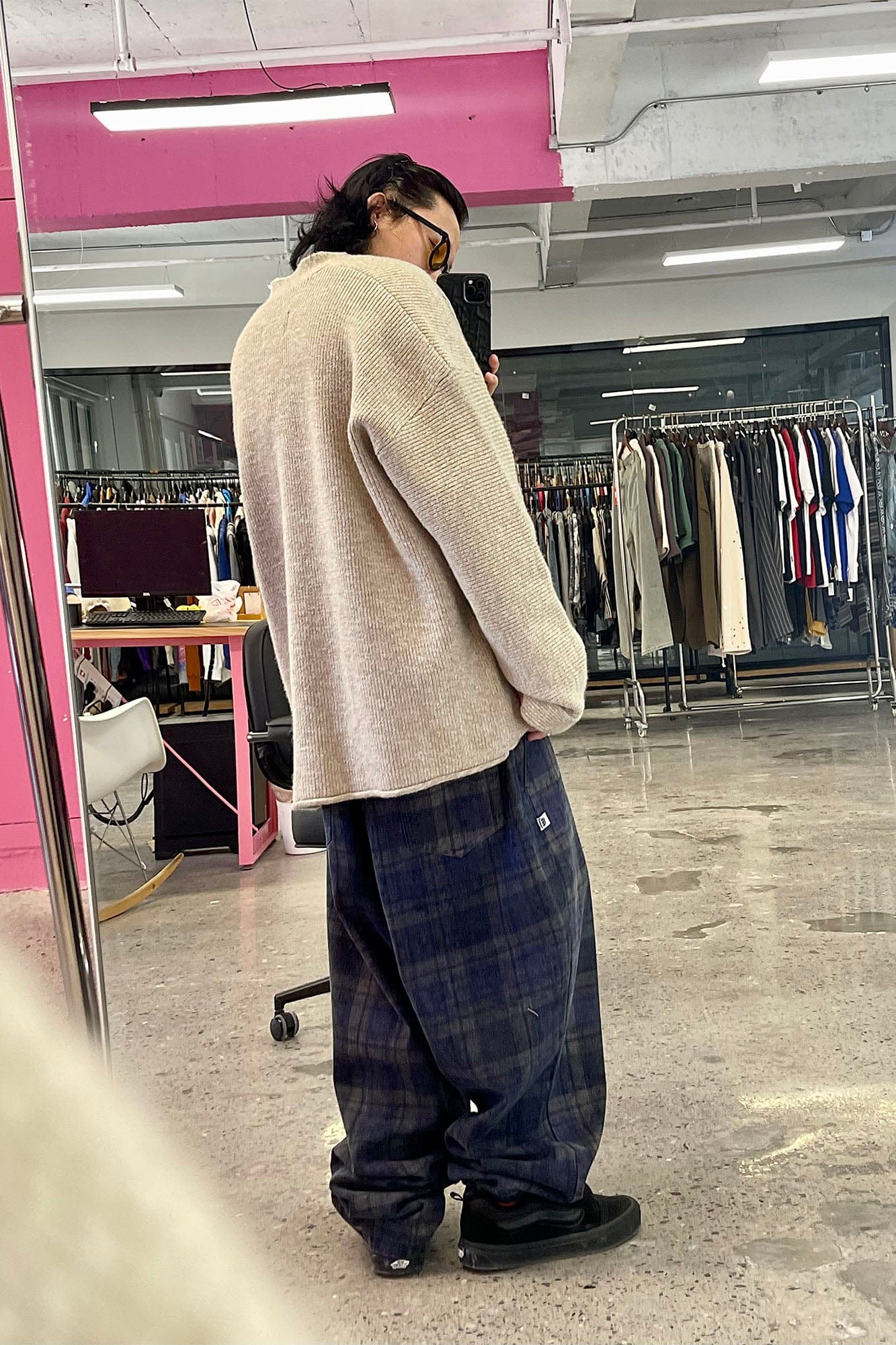 ME DA IGUAL Plaid Tapered Pants