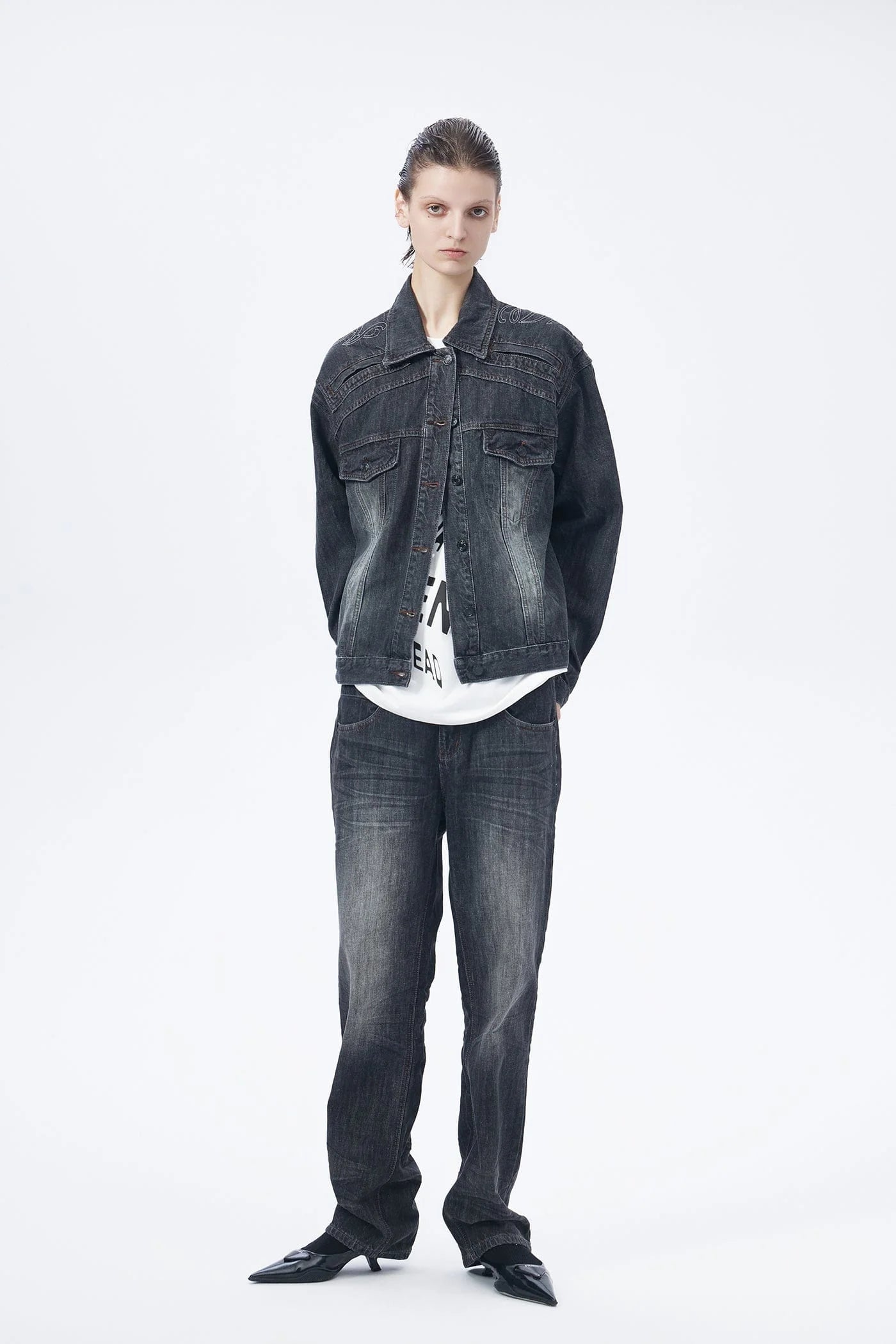 ARTIFICIAL WORLD Deconstructed Faded Denim Jacket