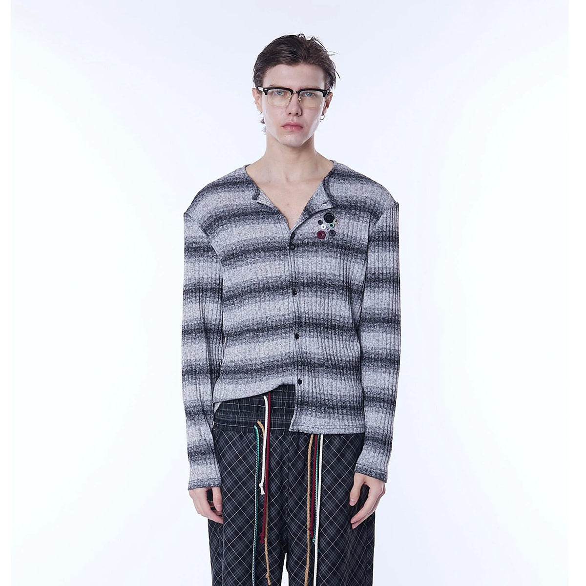 ASSEEN Horizontal Gradient Stripe Button Cardigan Gray