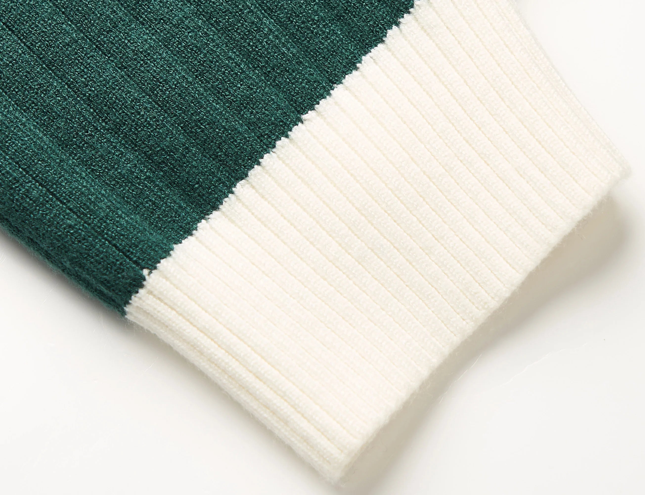 STEEPC Contrast Collar Polo Sweater