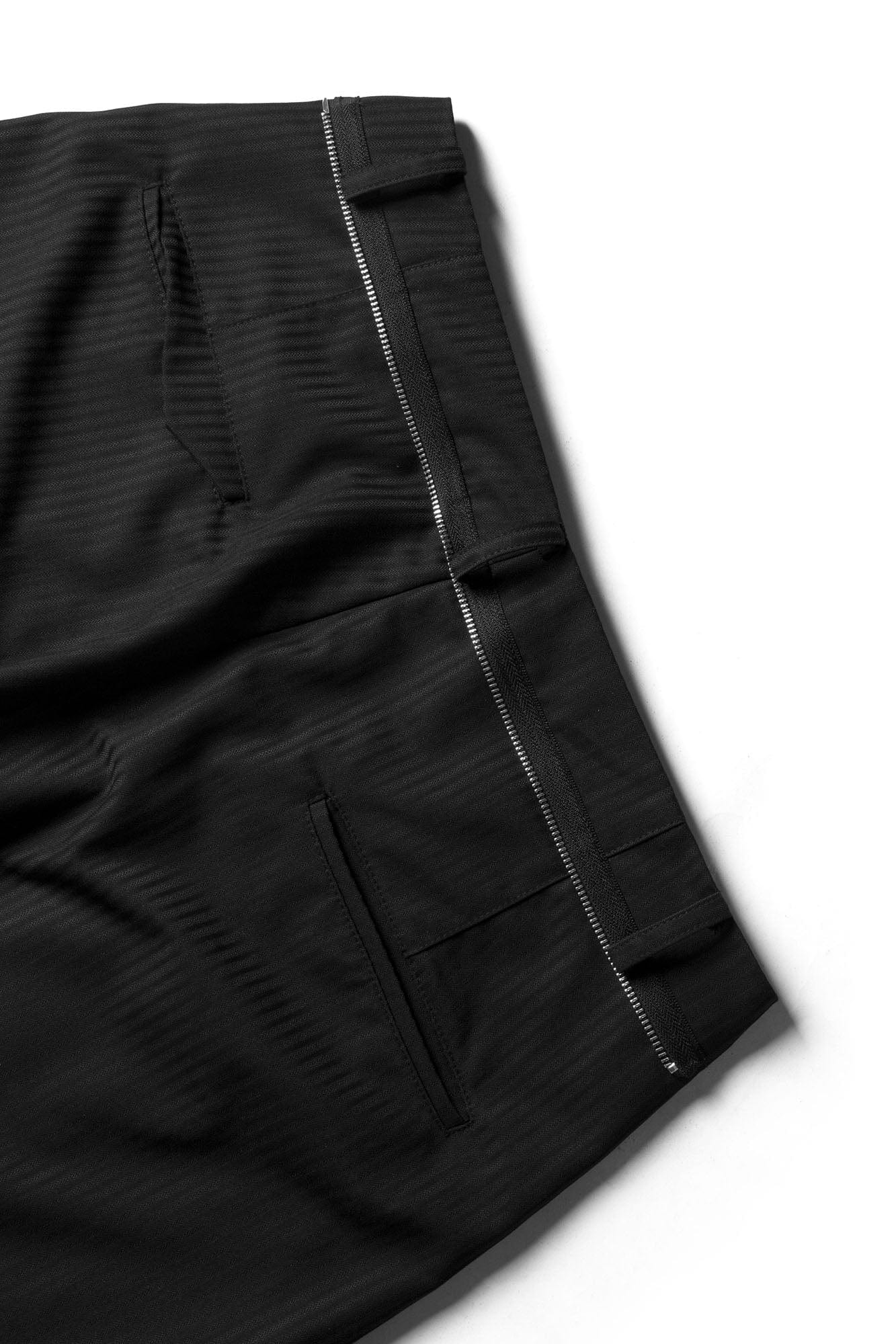 RELABEL Pinstriped Detachable-Scarf Oversized Pants Black