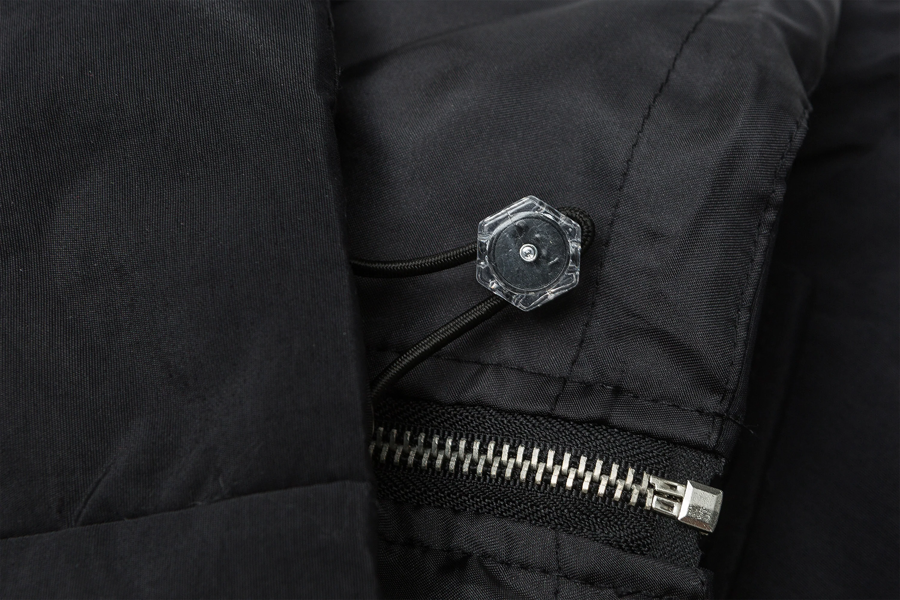 ME DA IGUAL Detachable Sleeve Stand-Collar Quilted Jacket