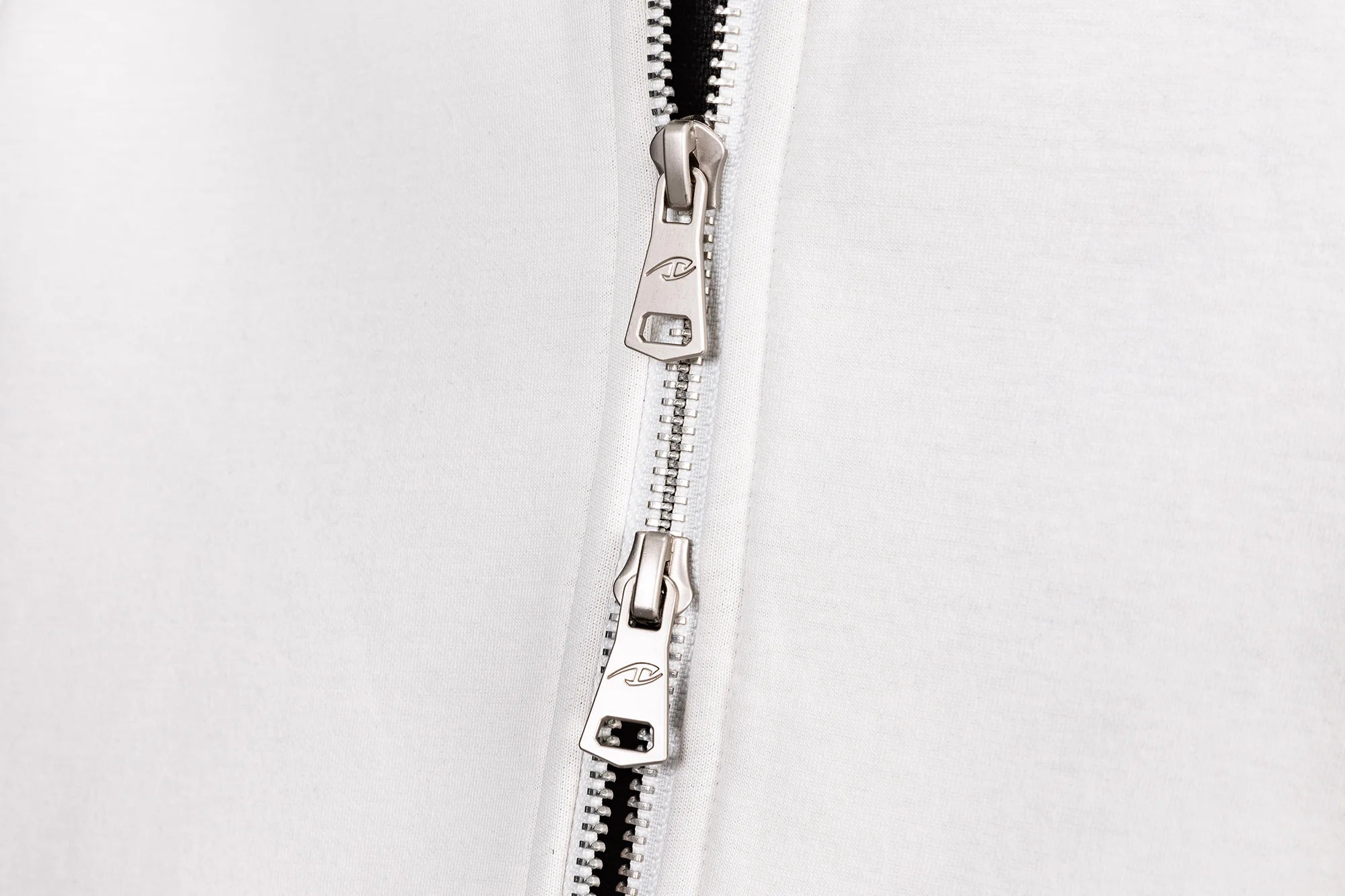 CATSSTAC Essential Embroidered LOGO Zip-Up Hoodie