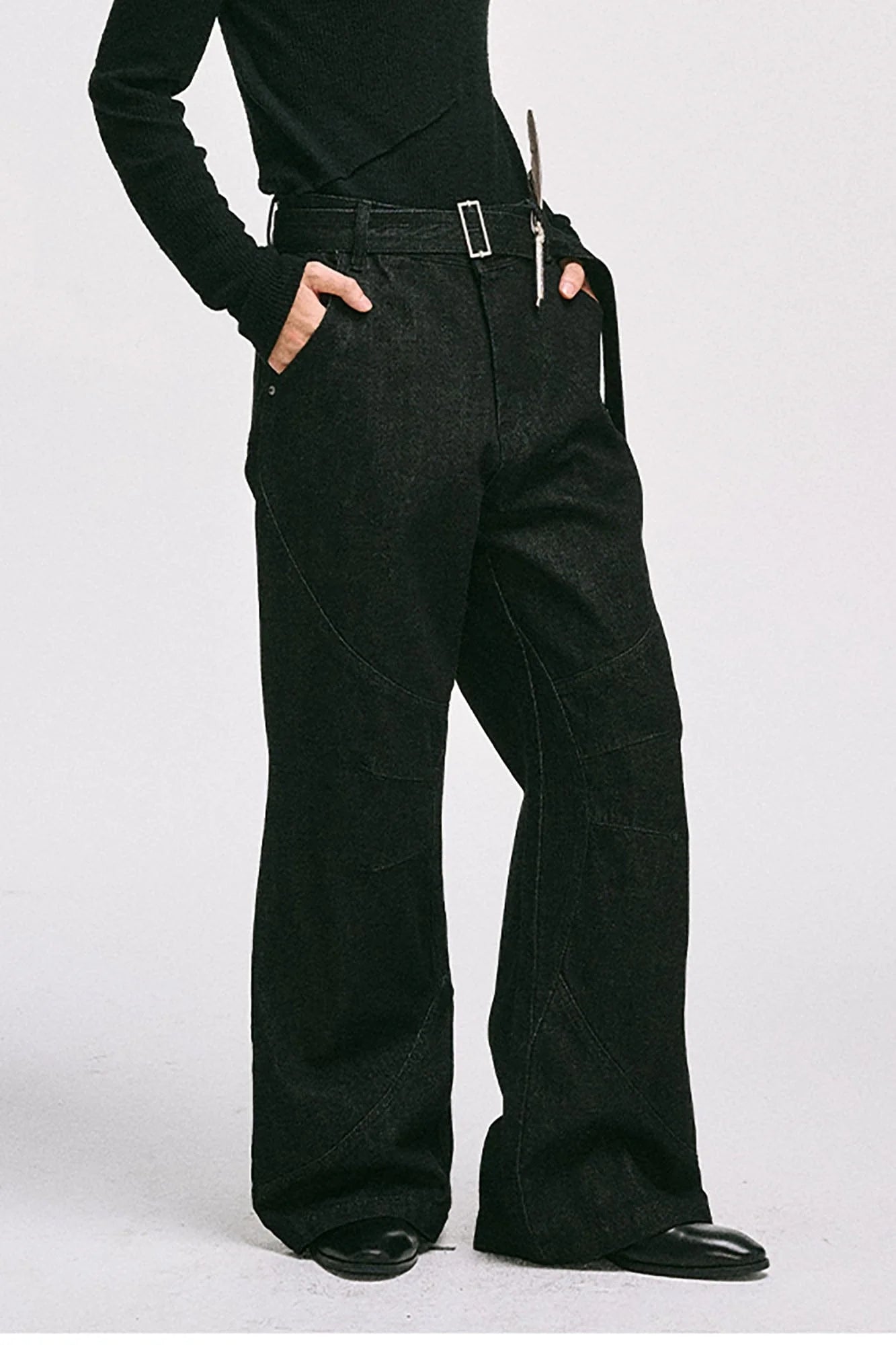 CATSSTAC Essential Panel Belt Wide-Leg Jeans