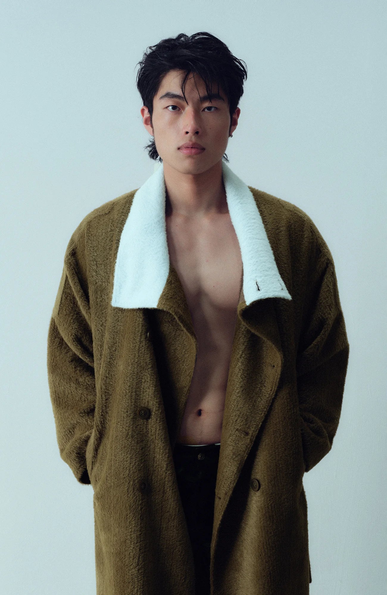 KADAKADA Double-Breasted Contrast Fuzzy Collar Overcoat