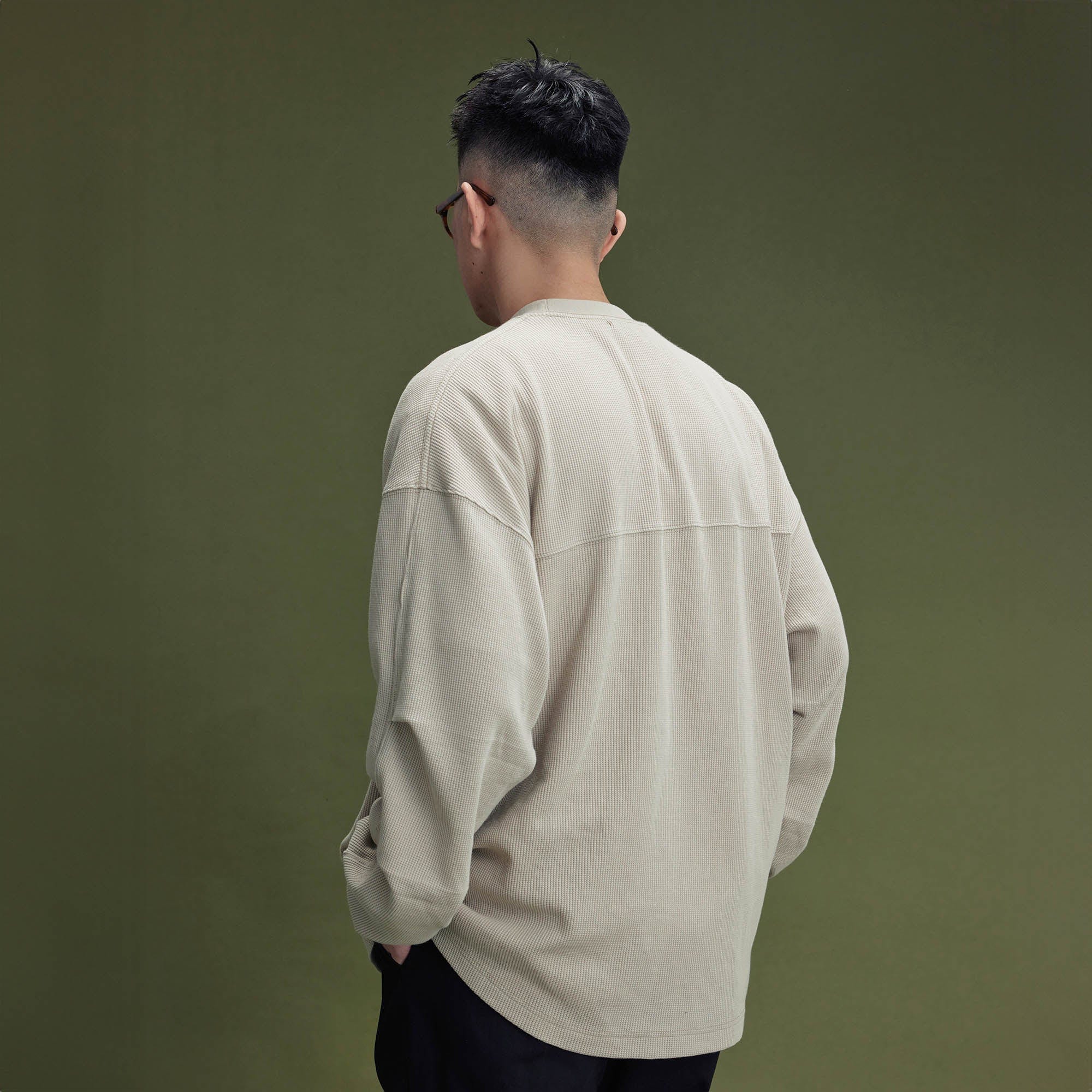 BANANA CLUB Waffle Knit Spliced Long-Sleeve Tee