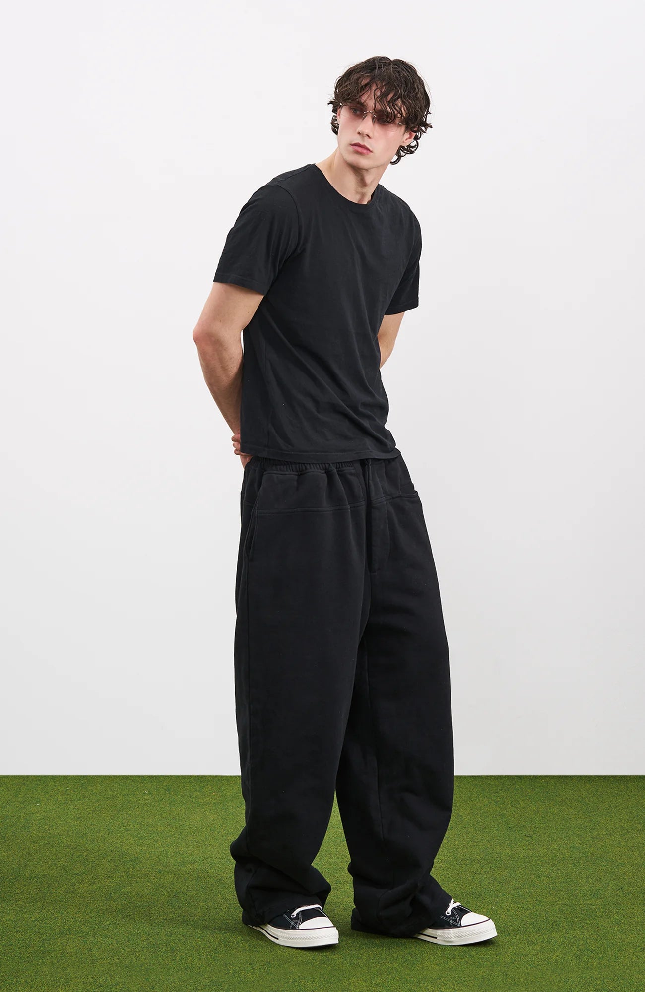 PMW Oversized Curved Wide-Leg Sweatpants