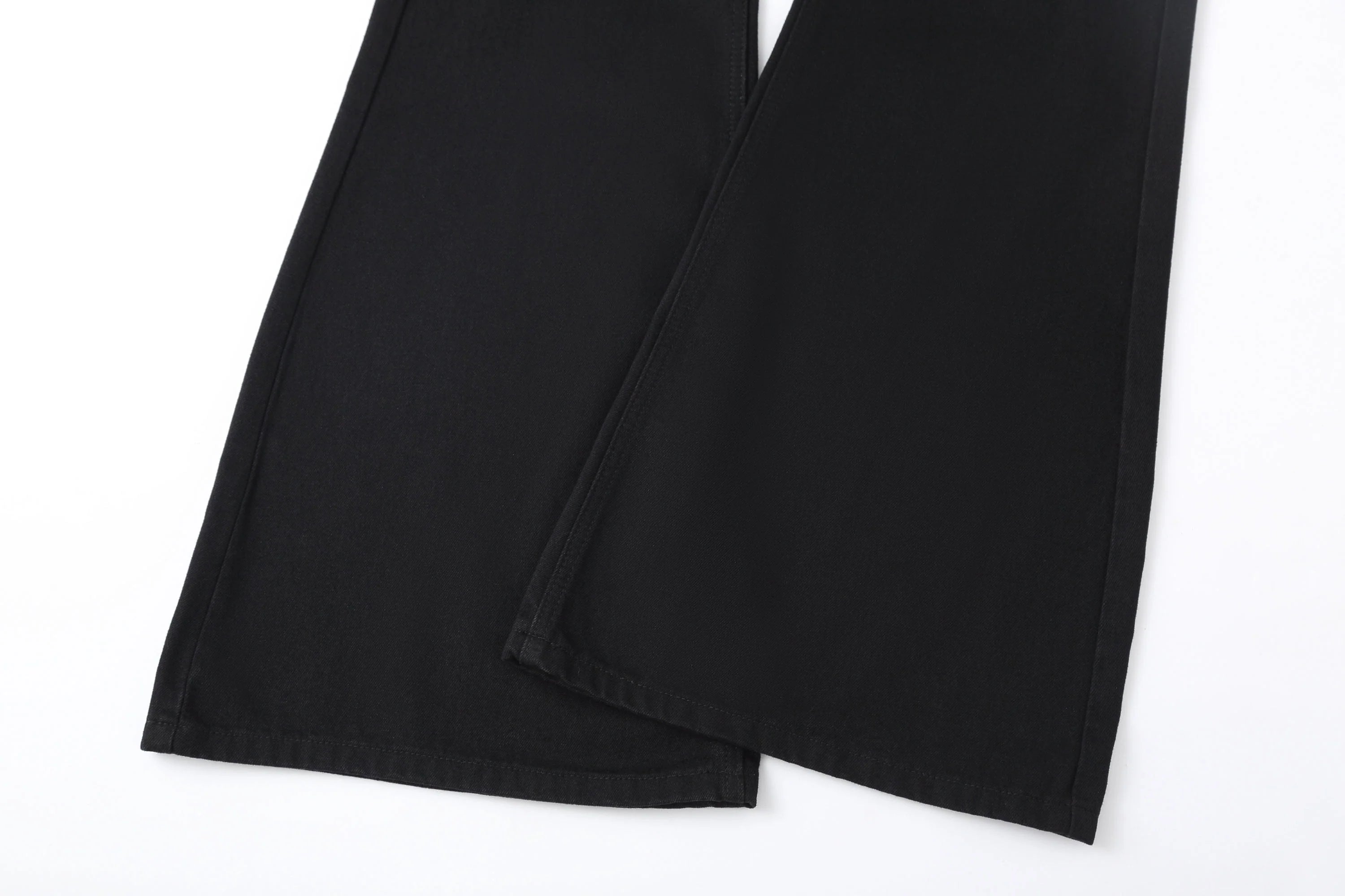 CLP Essential Slim Flared Jeans