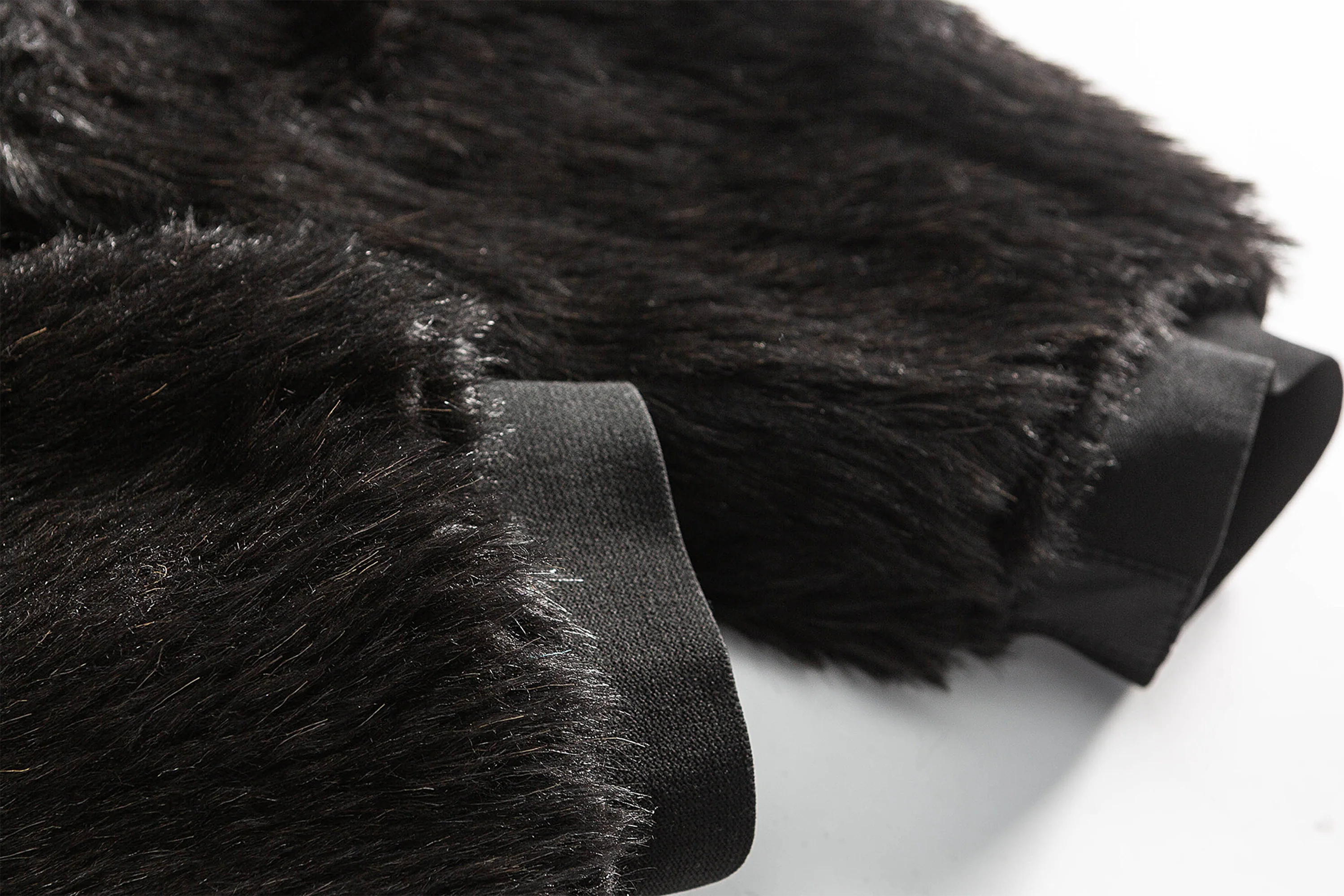 ME DA IGUAL Shaggy Multi-Pocket Faux Fur Jacket