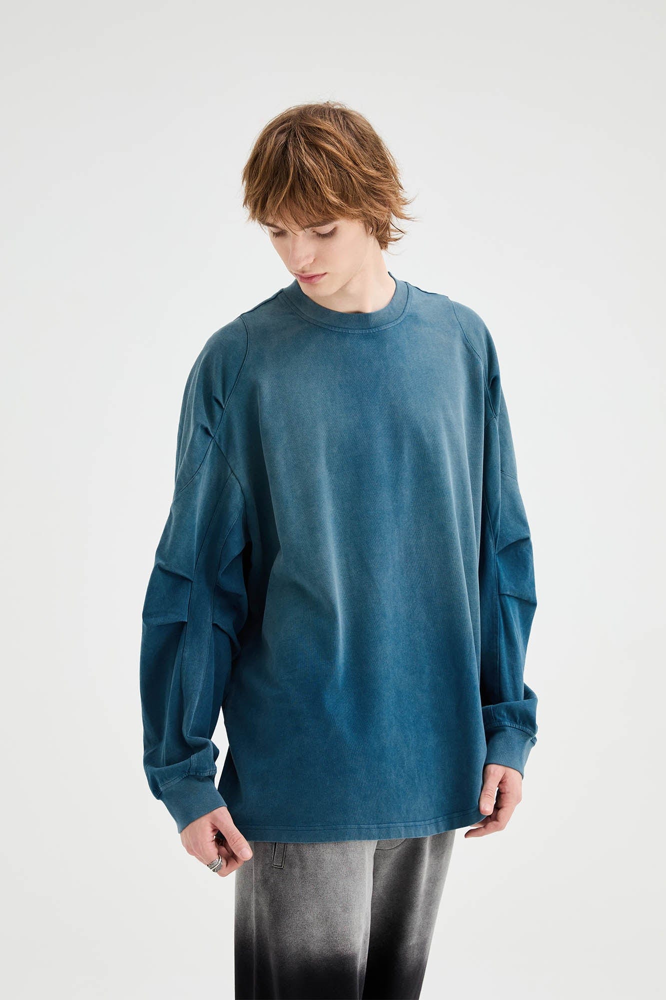 ORGANIC EMOTION Iceberg Gradient Long-Sleeve Tee
