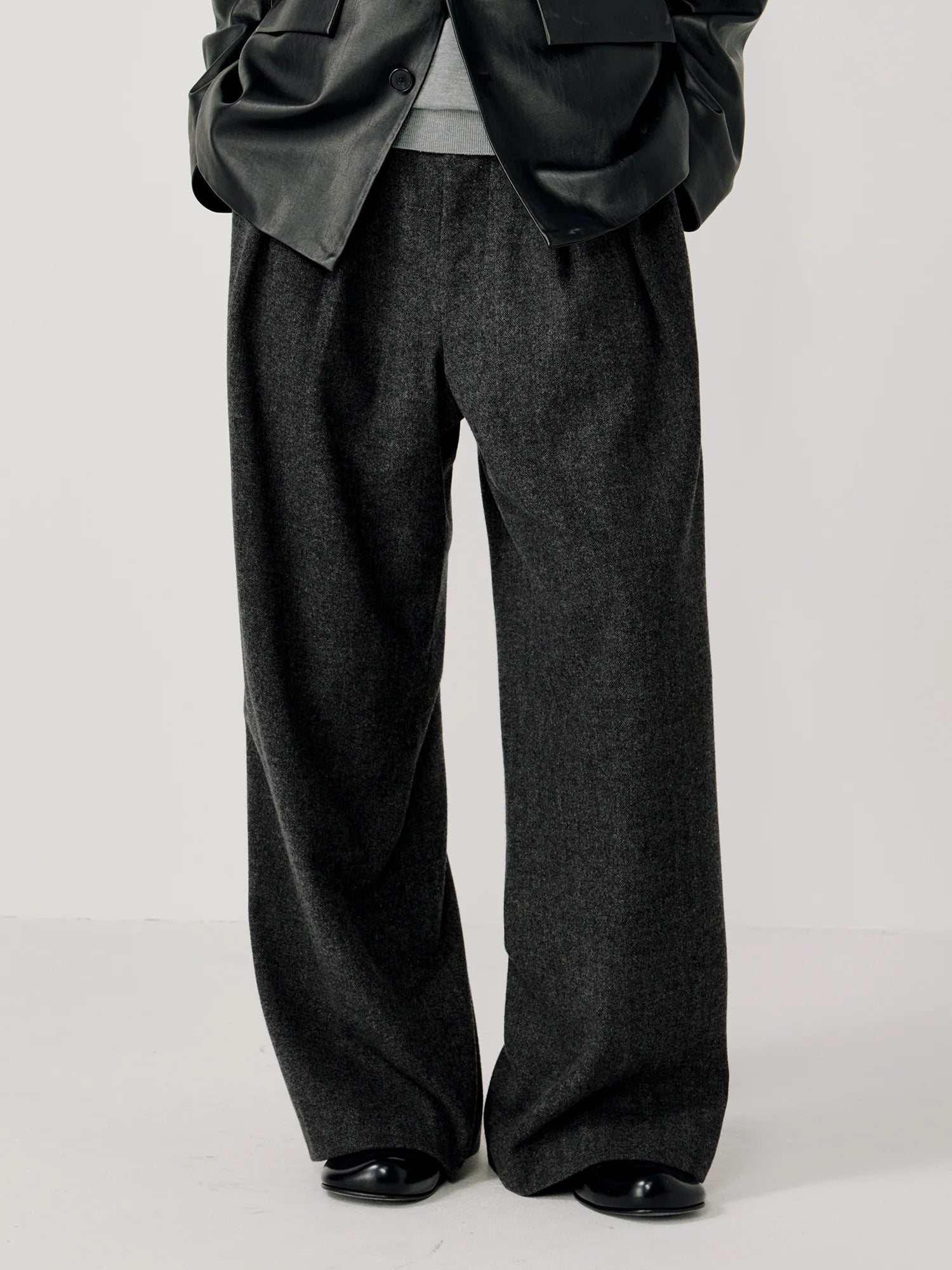 OPICLOTH Herringbone Pleated Wool-Blend Trousers