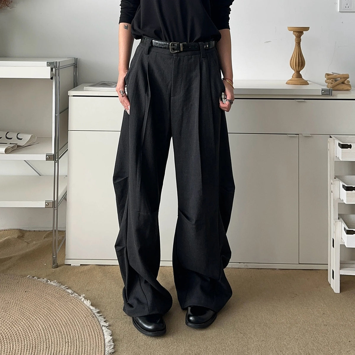 OKAYTHXBYE Geometric Multi-Pleated Trousers