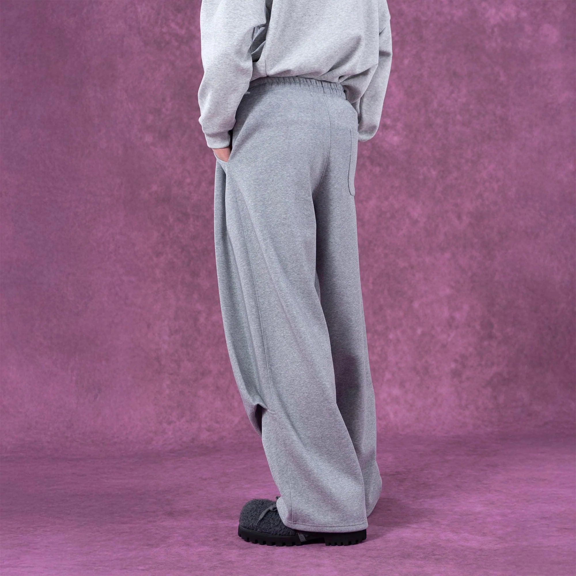 CLP Pleated Wide-Leg Sweatpants