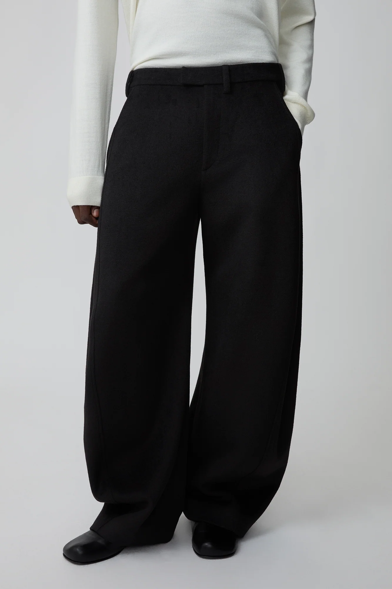 OPICLOTH Essential Wool-Blend Barrel Pants