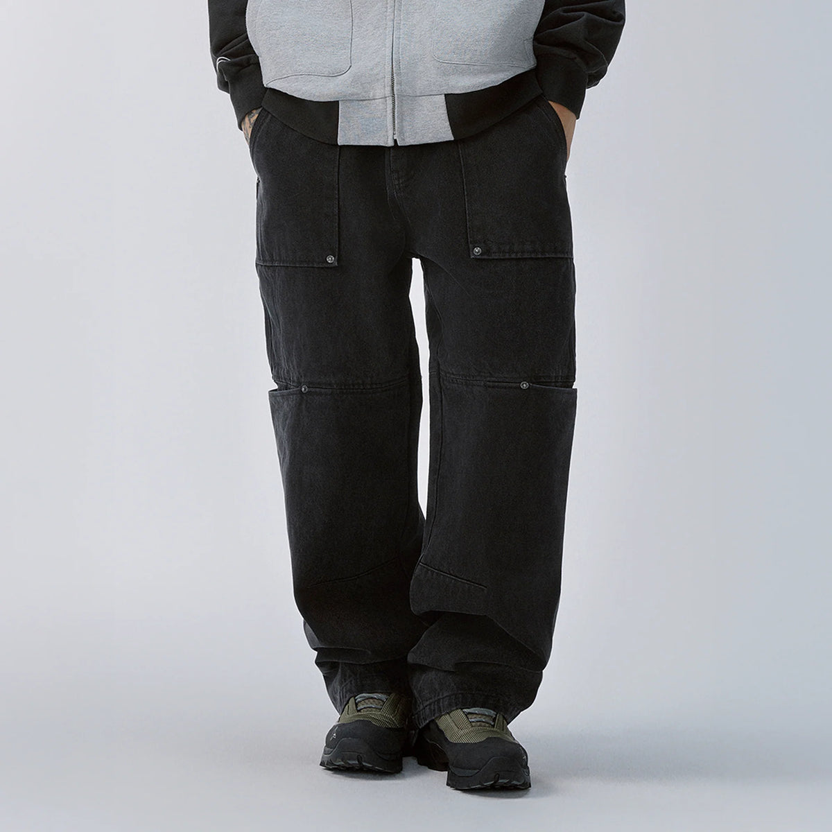 F2CE Washed Panel Multi-Pocket Straight-Leg Jeans