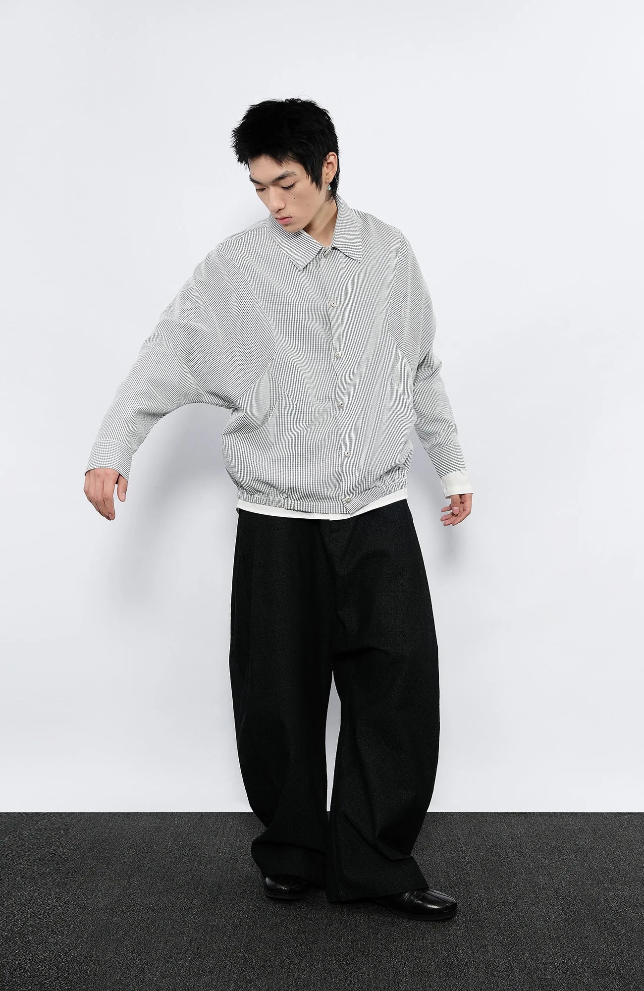7440 37 1 Grid Check Batwing Sleeves Shirt