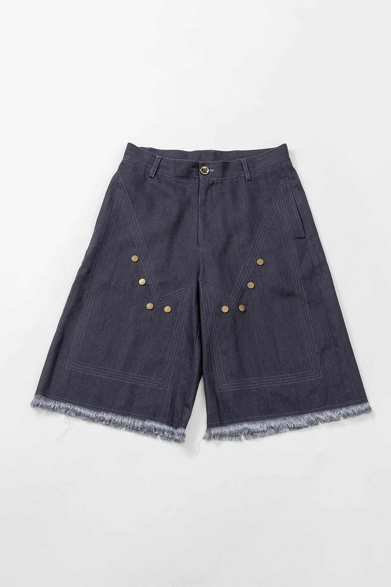 KADAKADA Rivet Raw Edge Shorts