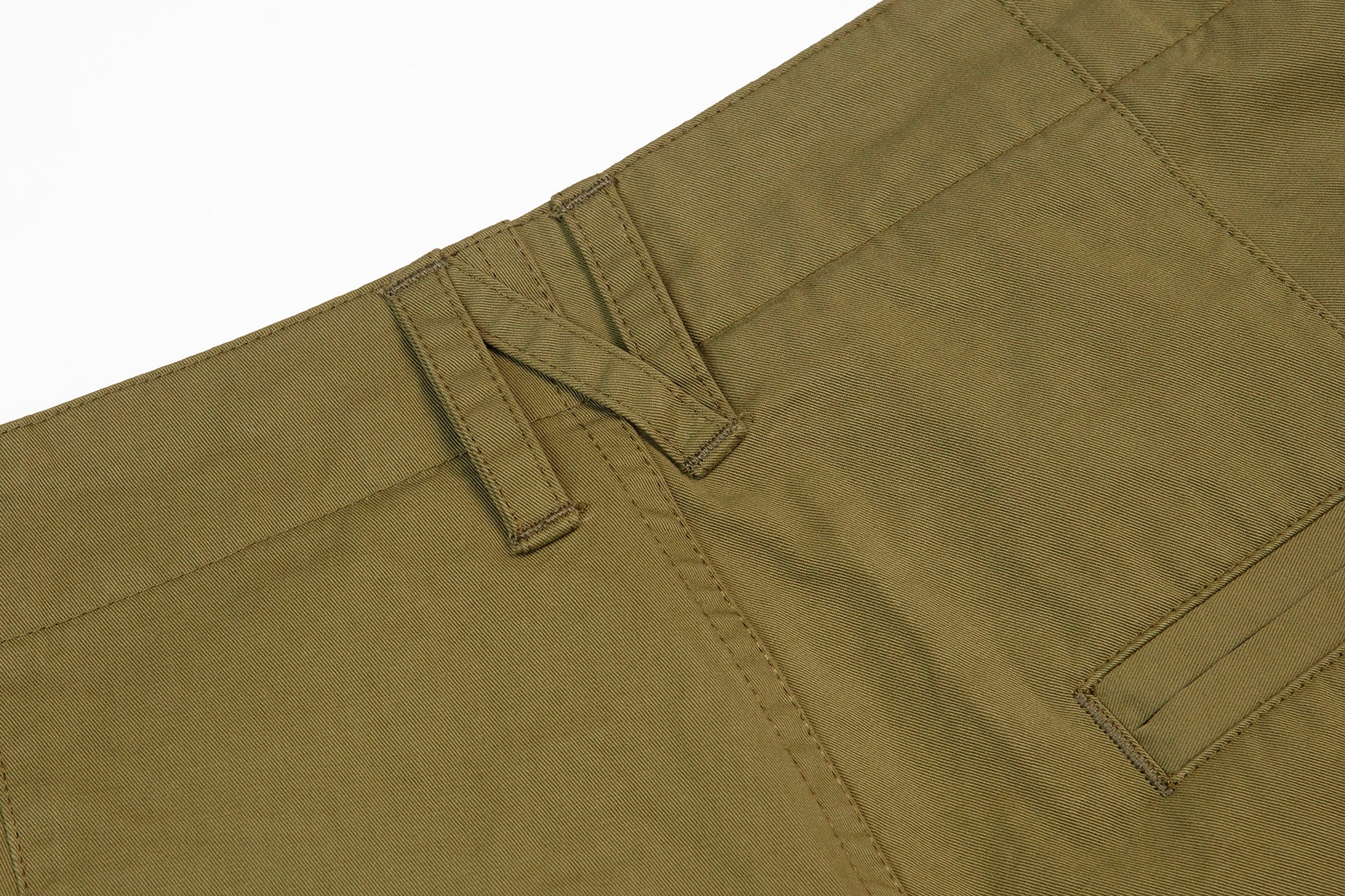 NERHI Essential LOGO Pleated Shorts