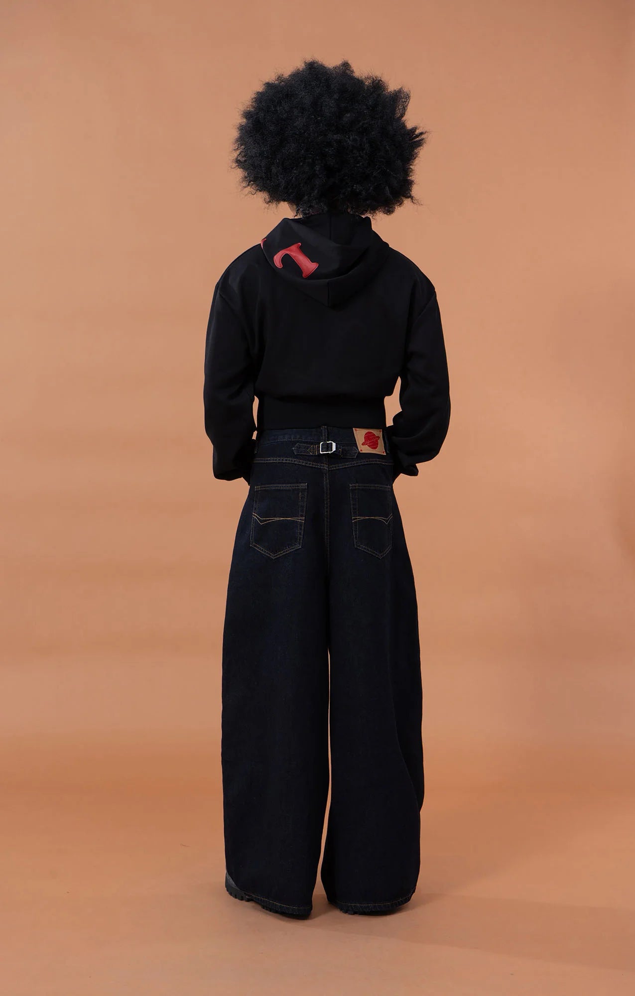 CLP Letter Patch Cropped Zip-Up Hoodie