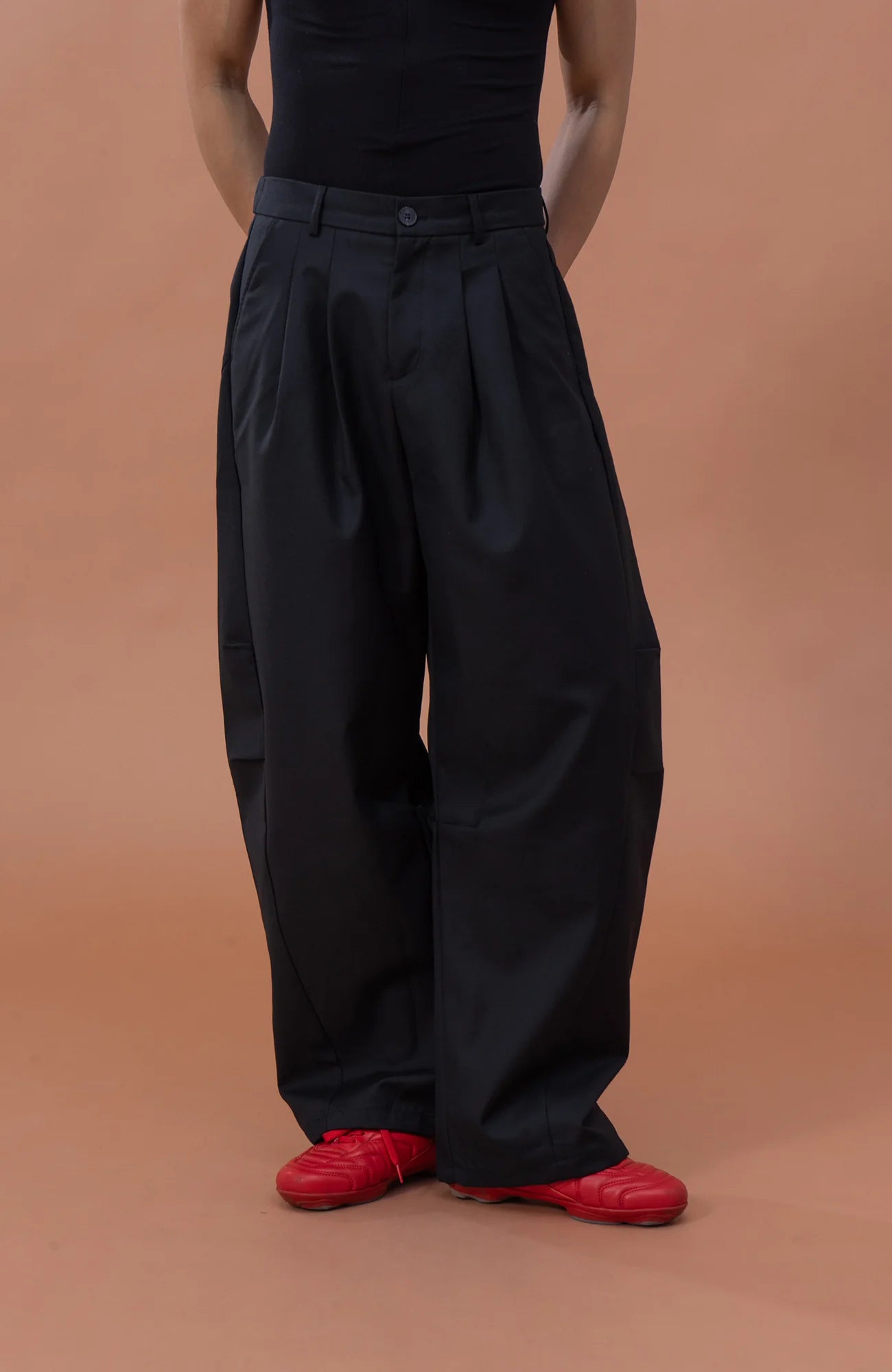 CLP Essential Pleat Curved-Leg Trousers