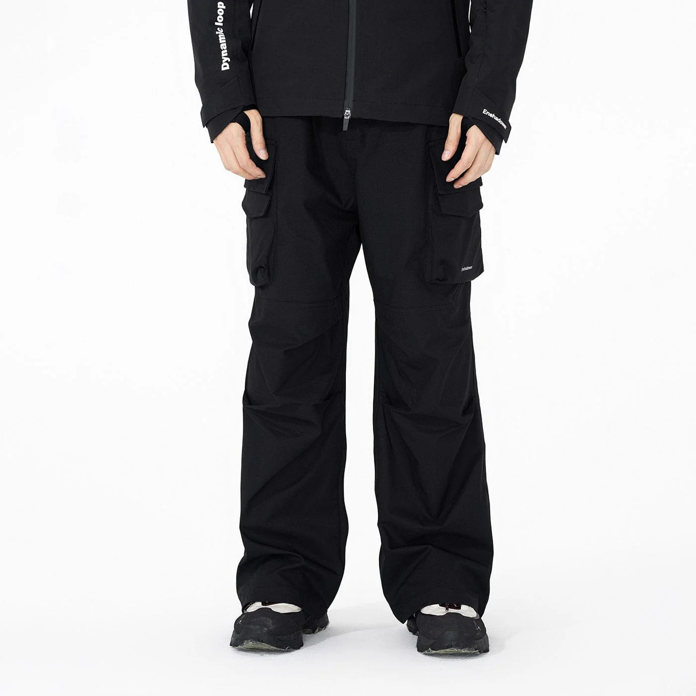 ENSHADOWER Big Pockets Crinkled Straight Pants