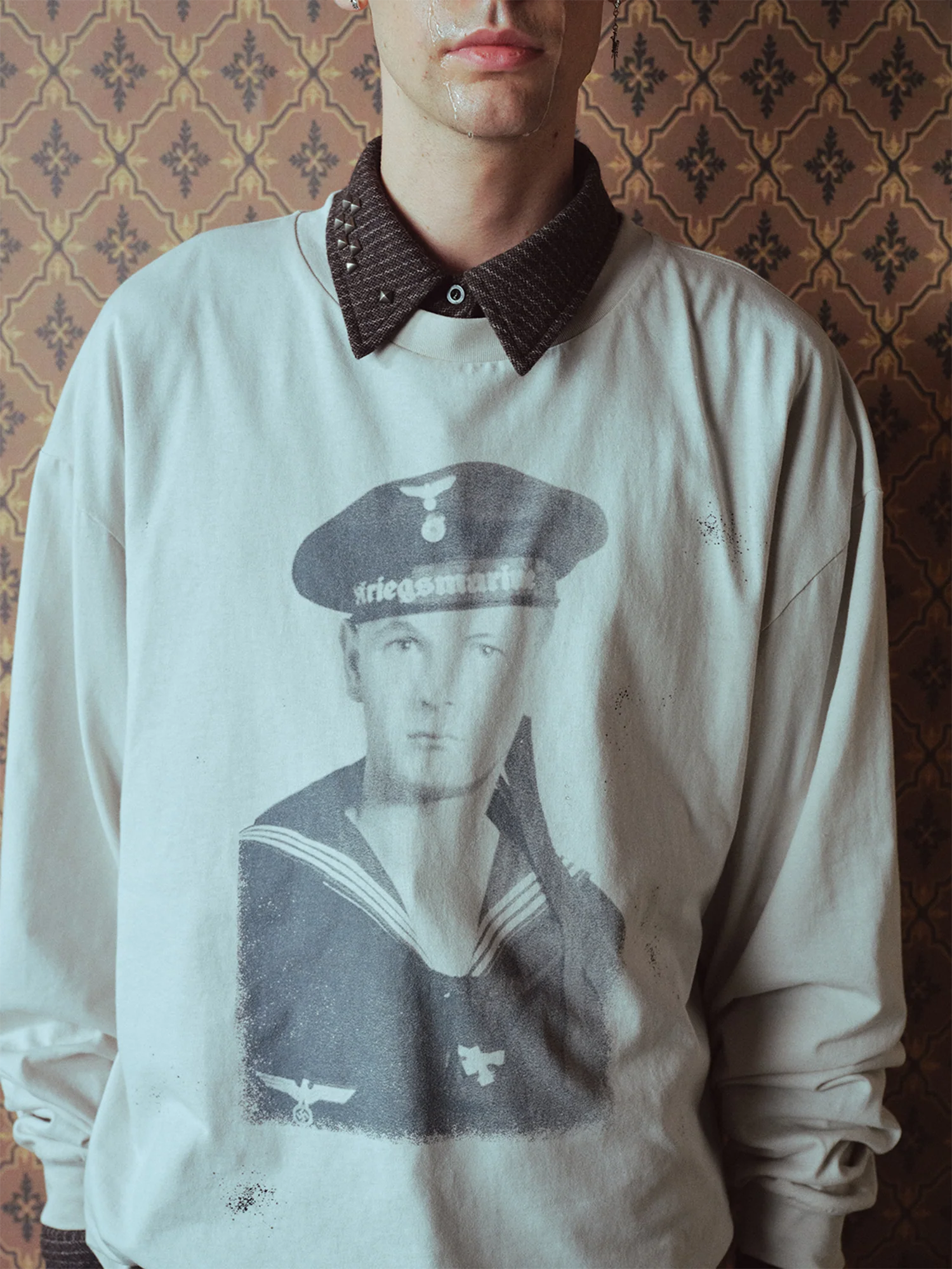 RICHILL Retro Naval Graphic Crewneck Long-Sleeve Tee