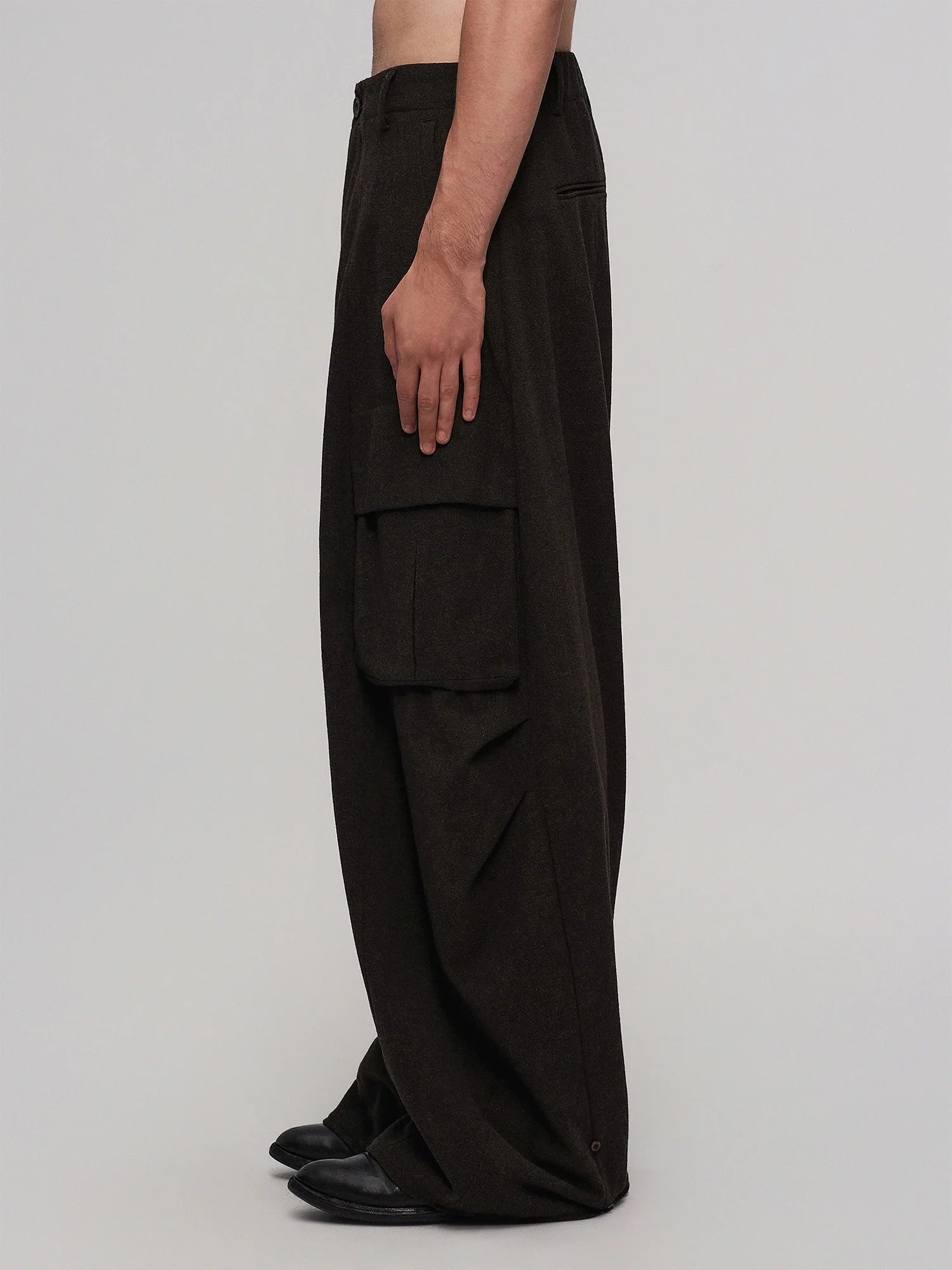 ILNya Nieternite Nifutur Minimal Wool-Blend Big-Pocket Wide-Leg Pants