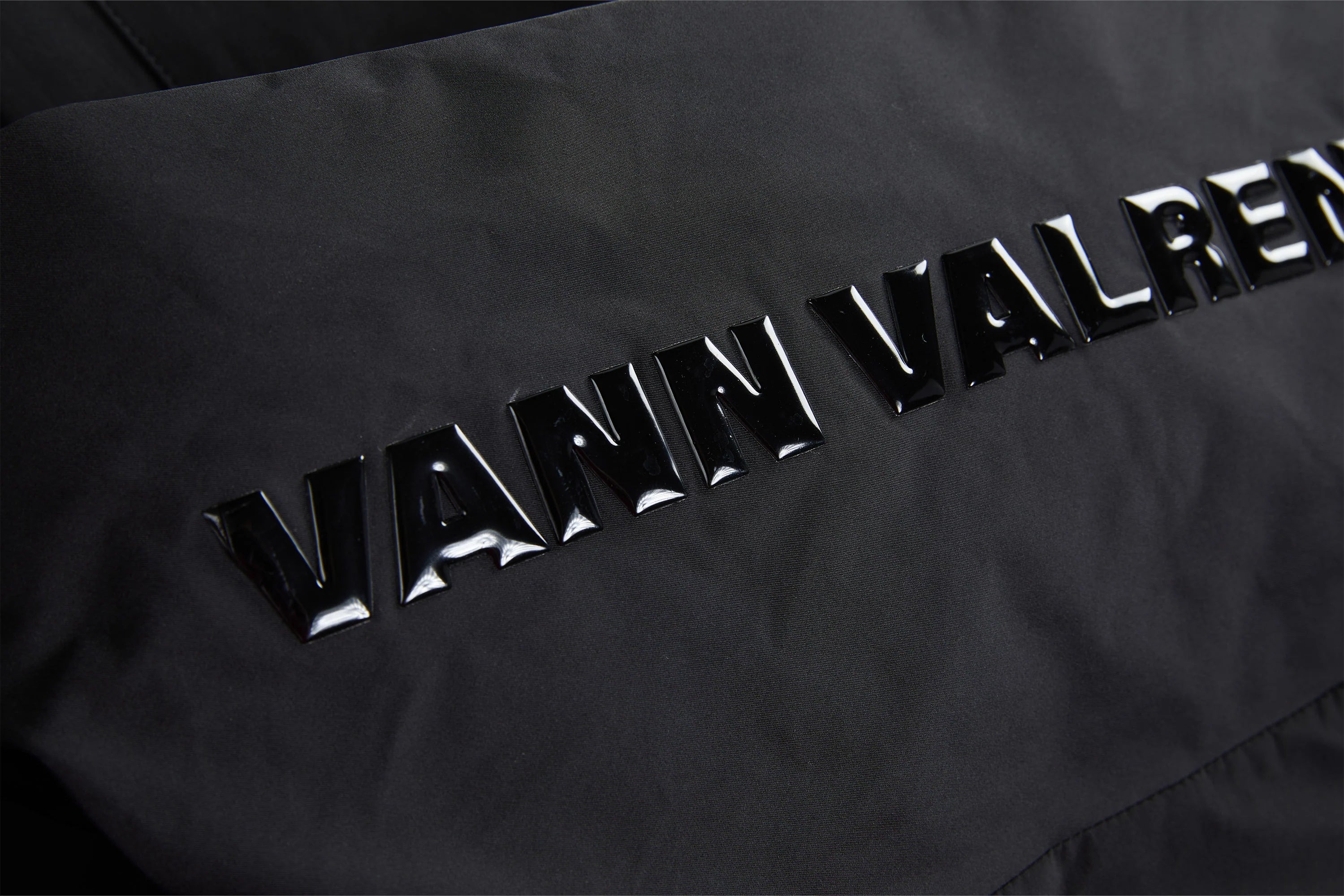 VANN VALRENCE High-Neck Oversized Long Down Coat