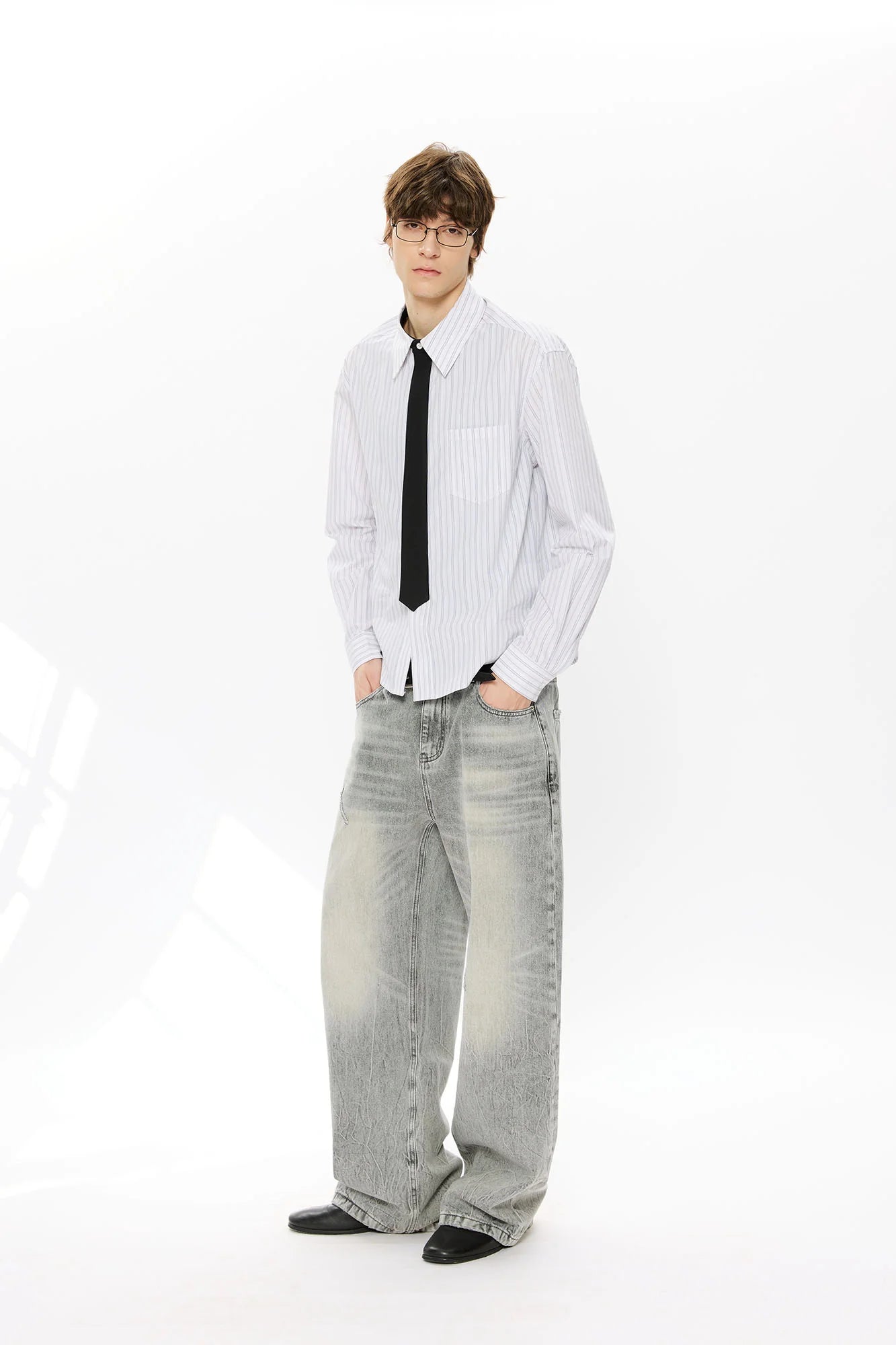 KREATE Whisker Washed Straight-Leg Jeans