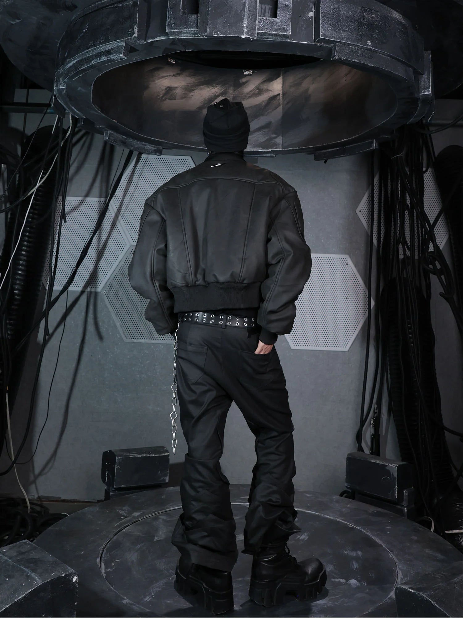 SSIN7 Panel-Structured Bomber Jacket