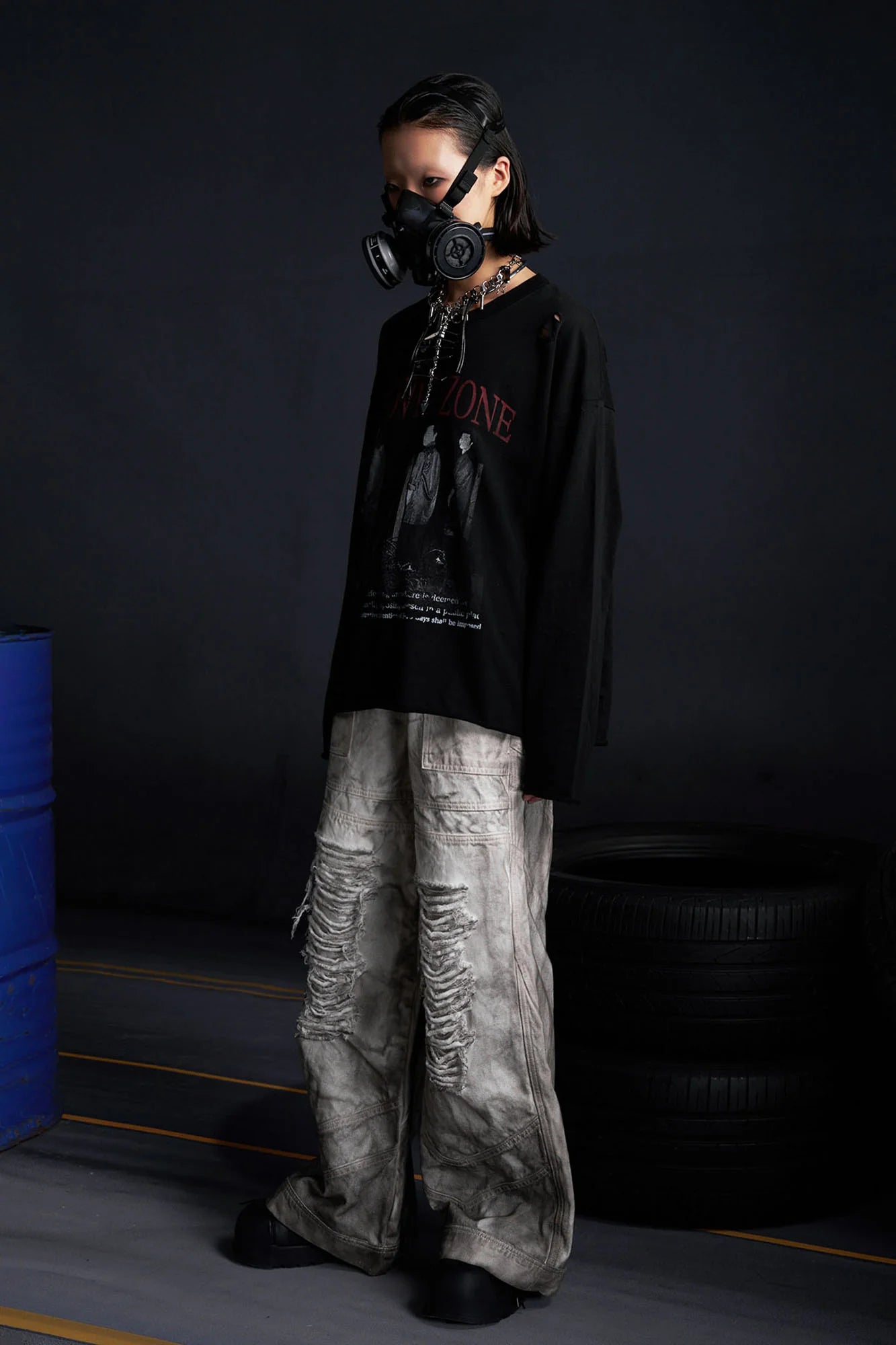 RECOVER ZONE Dirty Fit Ravaged Panel Jeans