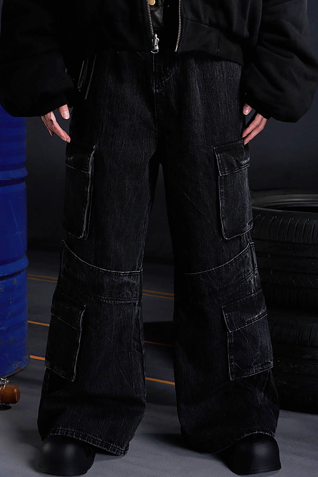 RECOVER ZONE Multi-Pocket Wide-Leg Utility Jeans