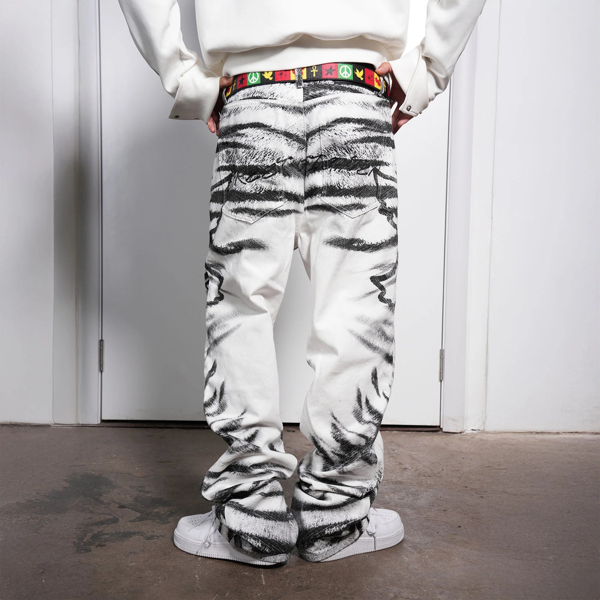 VINKID Tiger Camo Peace Dove Straight-Leg Pants
