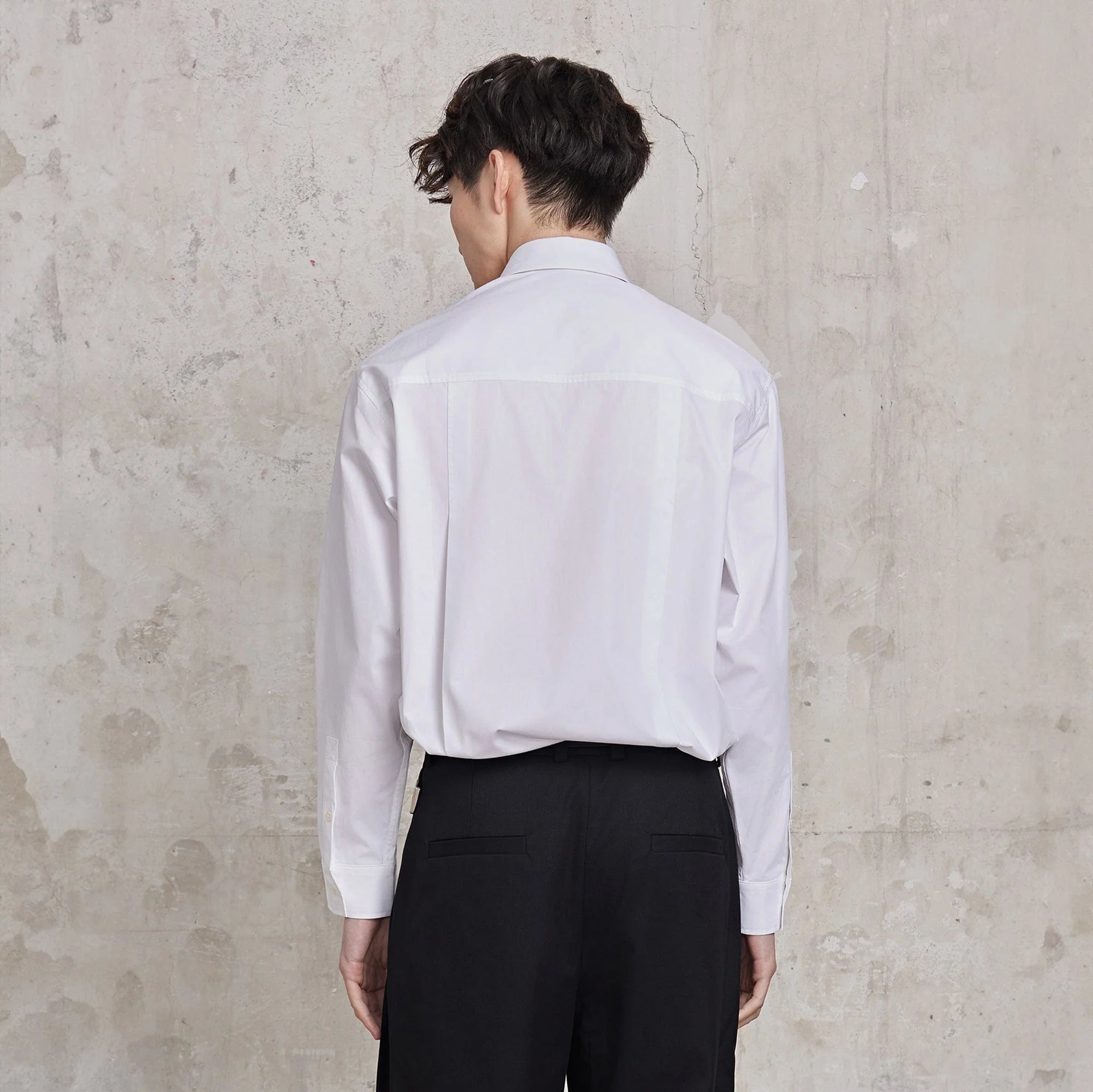 FACEONLAB Modern Patch-Pocket Poplin Shirt