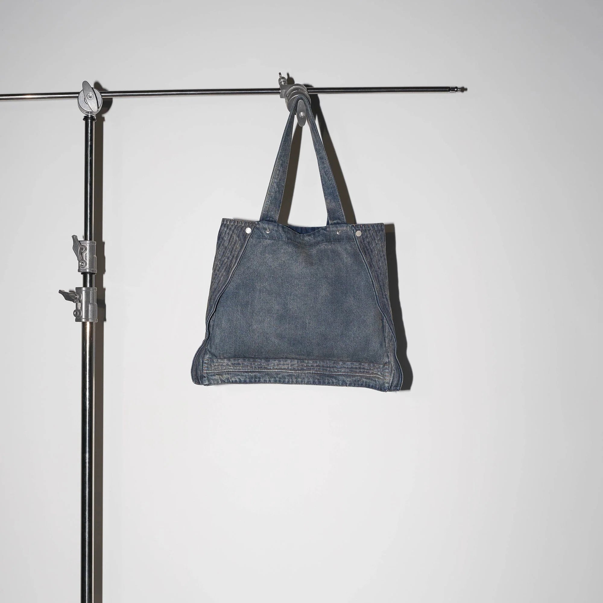 LABELROOM Modern Washed Foldable Denim Tote Bag