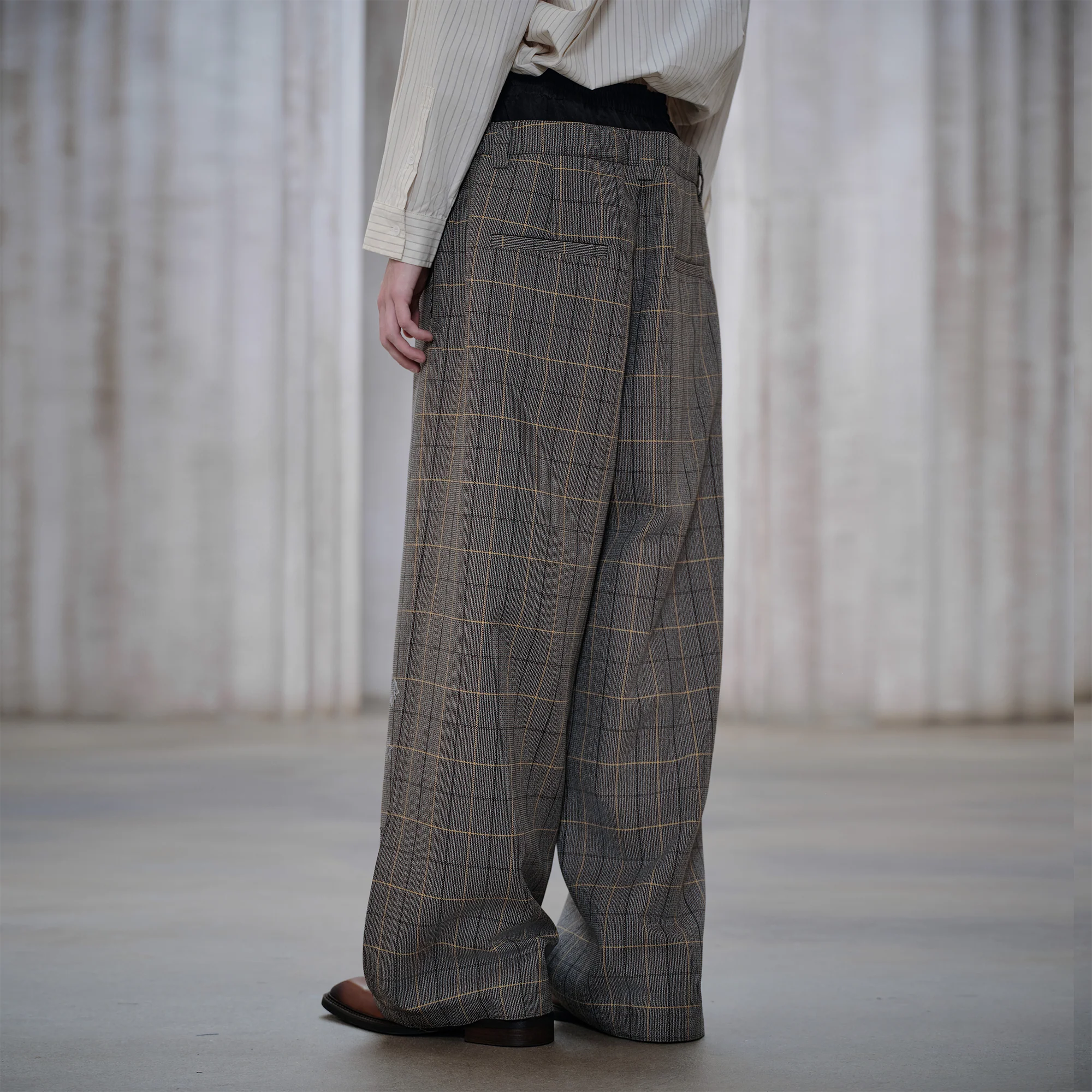 FACEONLAB Contrast Double-Waist Plaid Graphic Trousers