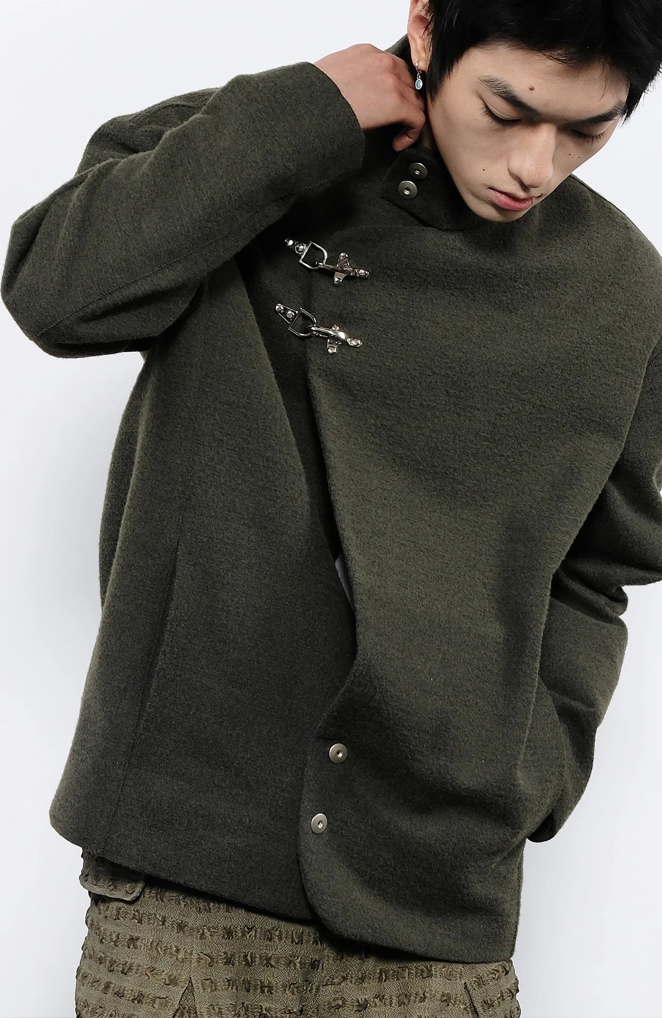 7440 37 1 Asym Placket Toggle Button Jacket