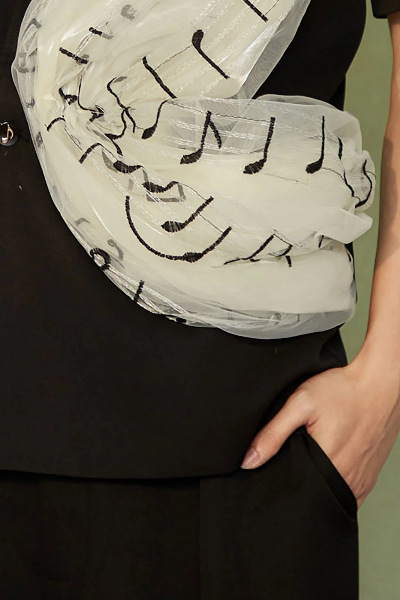 JIECHI Musical Score Layered Tulle Drape Half Shirt