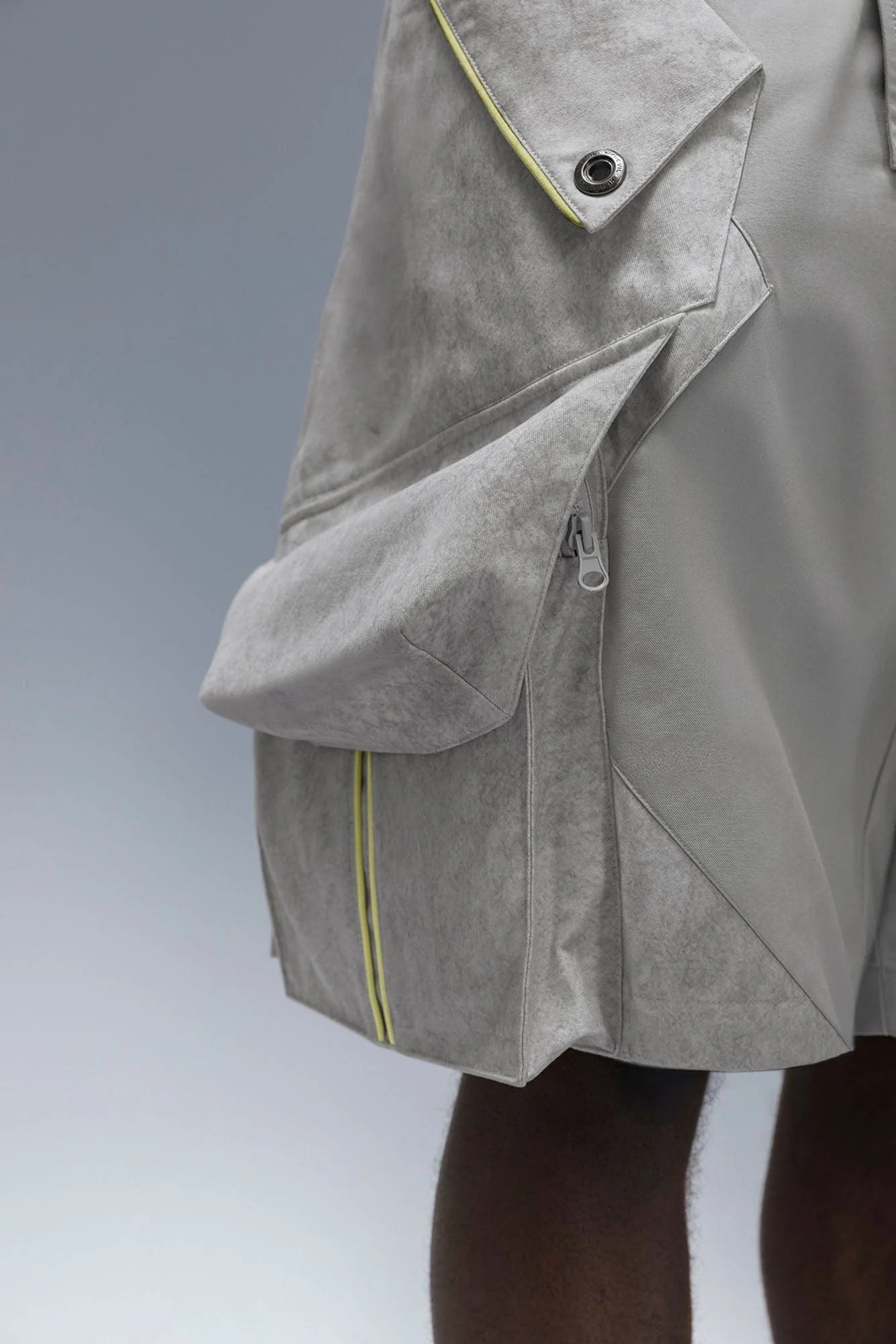 XIPHEVIL Washed Contrast Panel Pocket Utility Shorts Gray